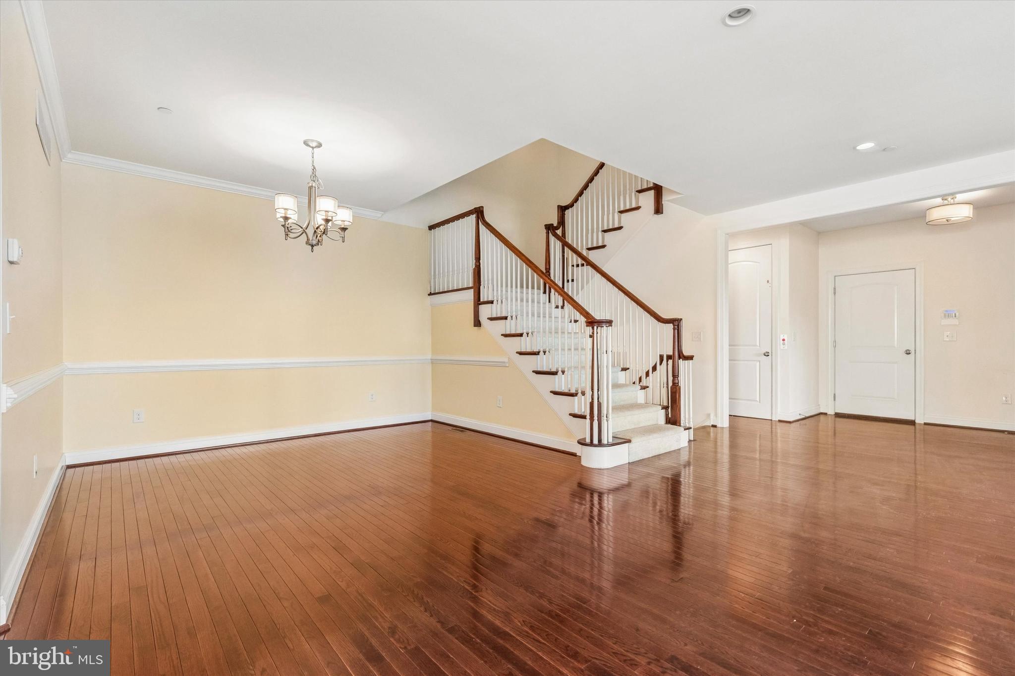 RESERVE AT CREEKSIDE - Residential