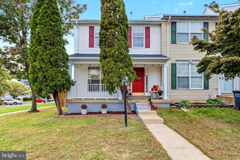 Photo of 16884 Toms River Loop, DUMFRIES, VA 22026 (MLS # VAPW2132682)