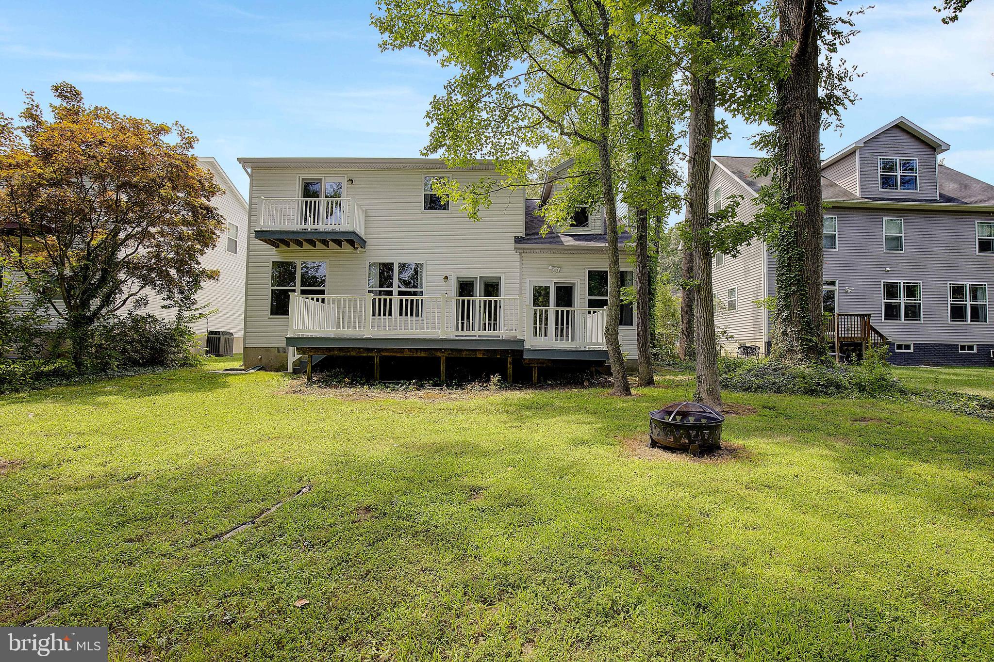 3592 LOCH HAVEN DRIVE