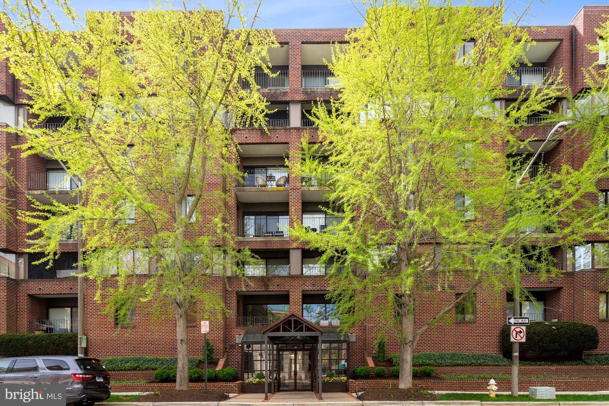 1600 PRINCE STREET - Residential Lease