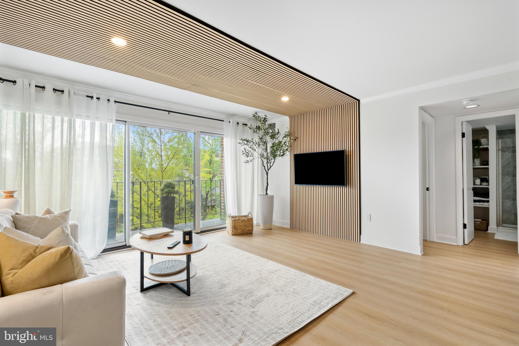 1600 PRINCE STREET - Residential Lease