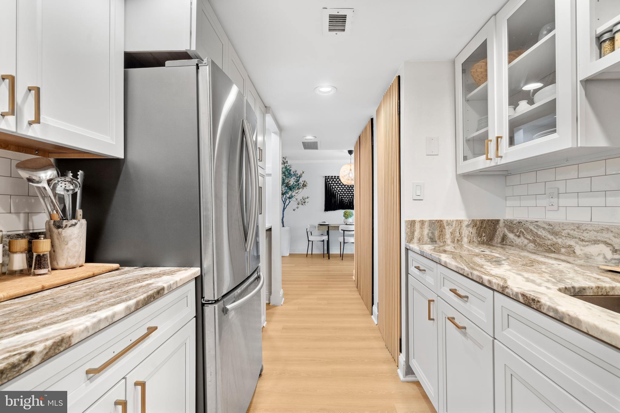 1600 PRINCE STREET - Residential Lease