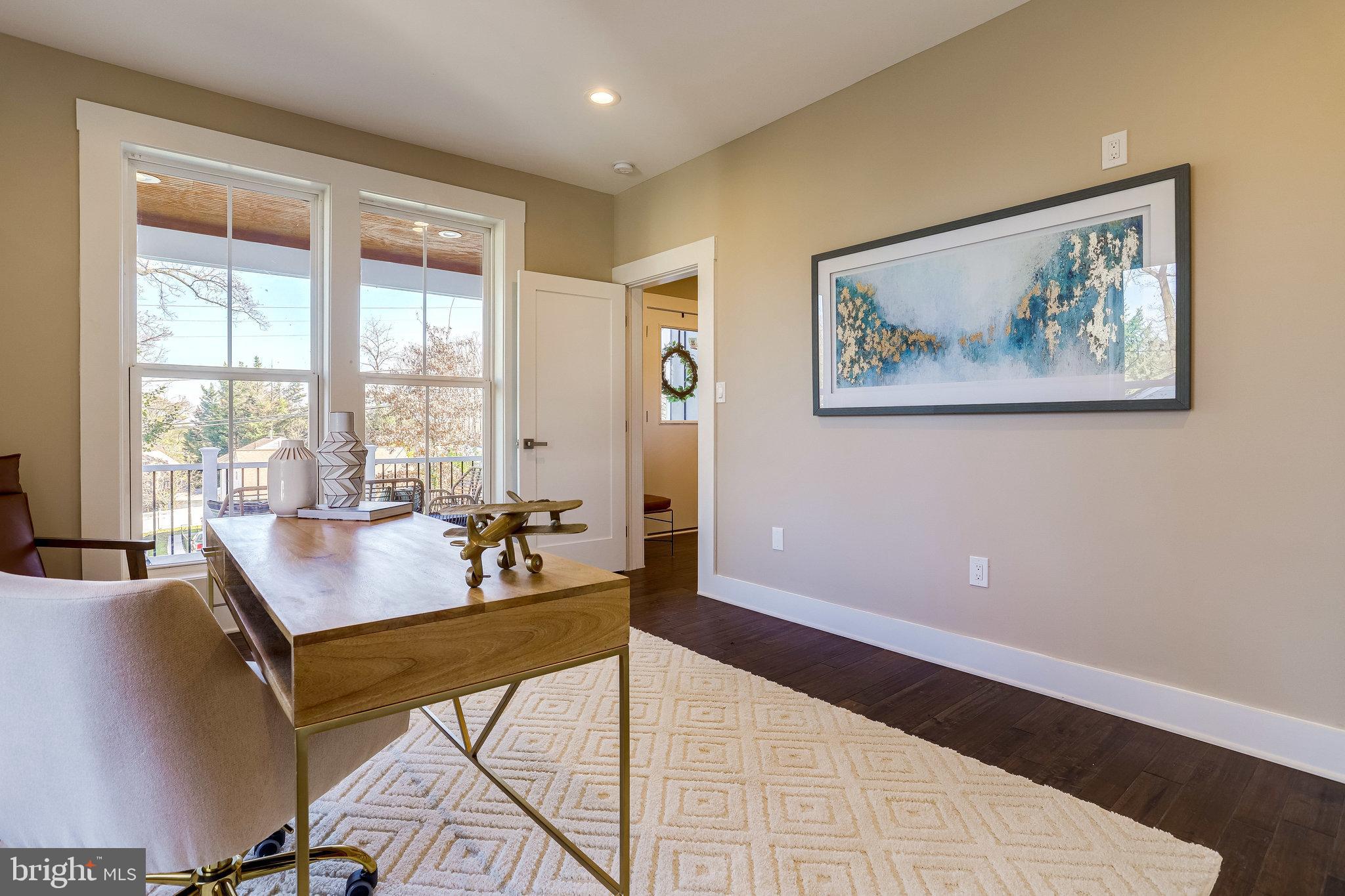 PIMMIT HILLS - Residential