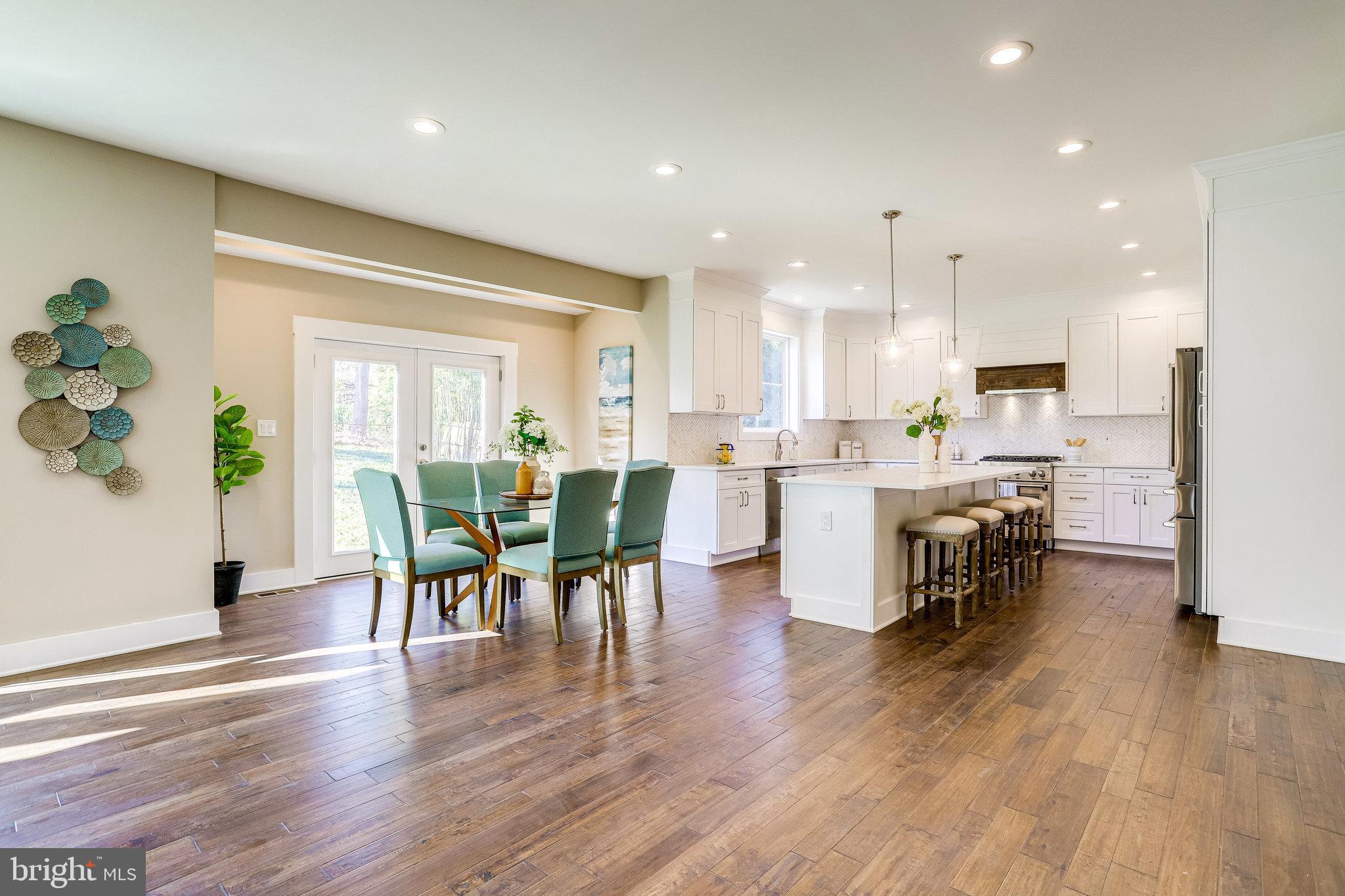 PIMMIT HILLS - Residential