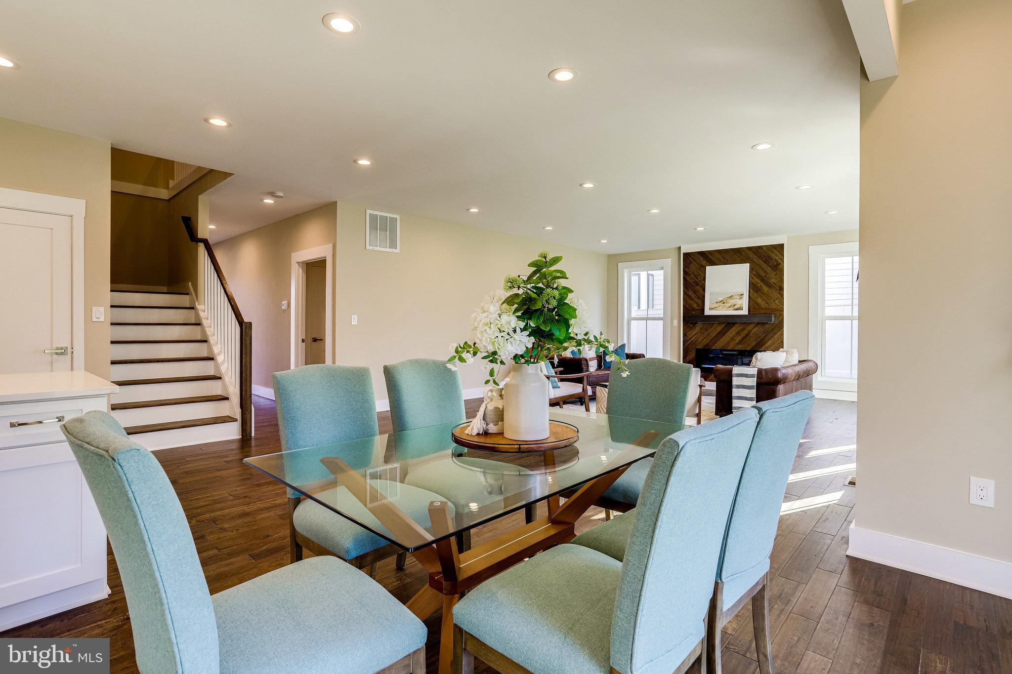 PIMMIT HILLS - Residential