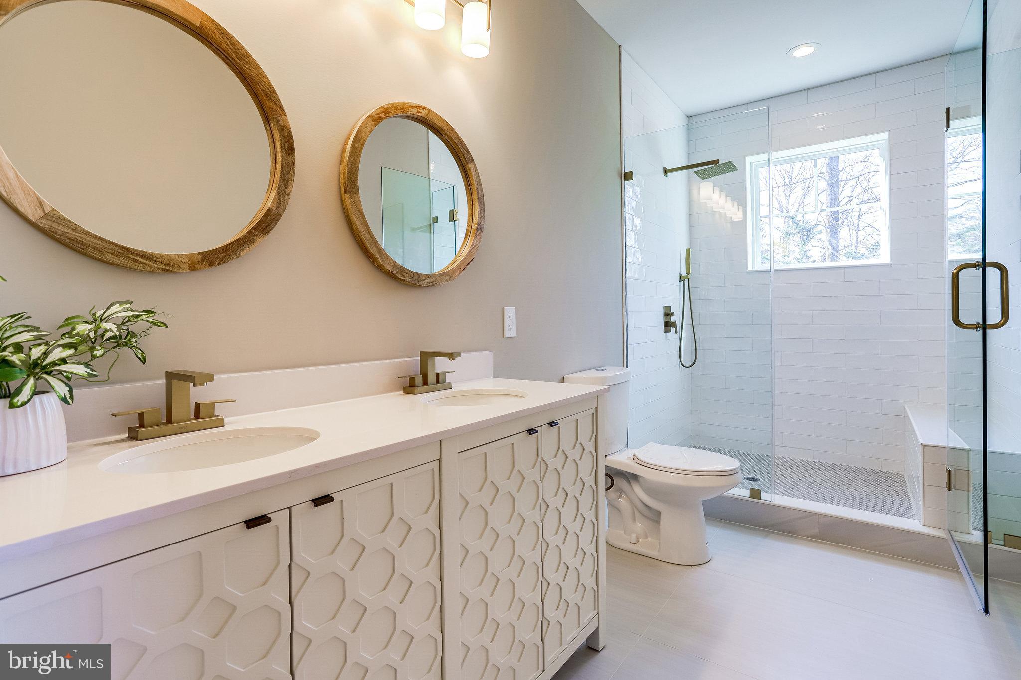 PIMMIT HILLS - Residential