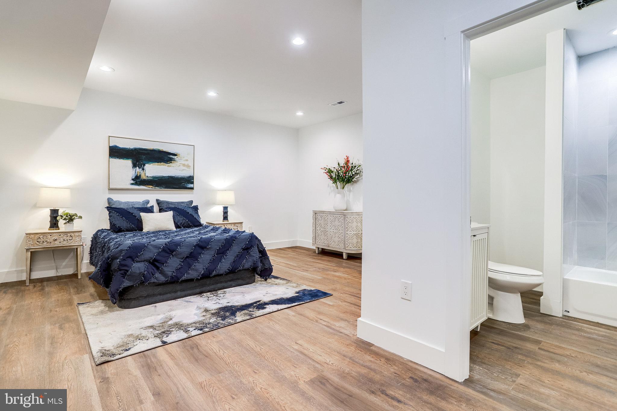 PIMMIT HILLS - Residential