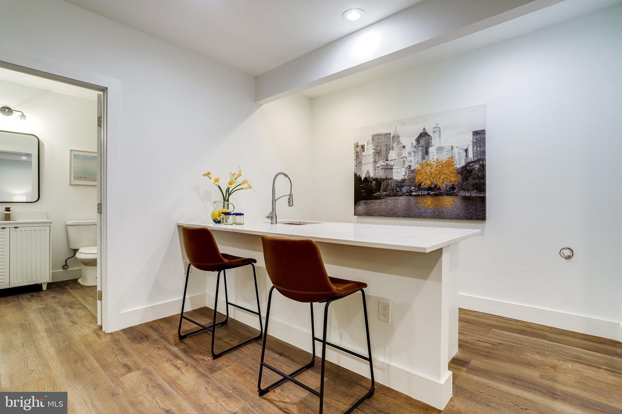 PIMMIT HILLS - Residential