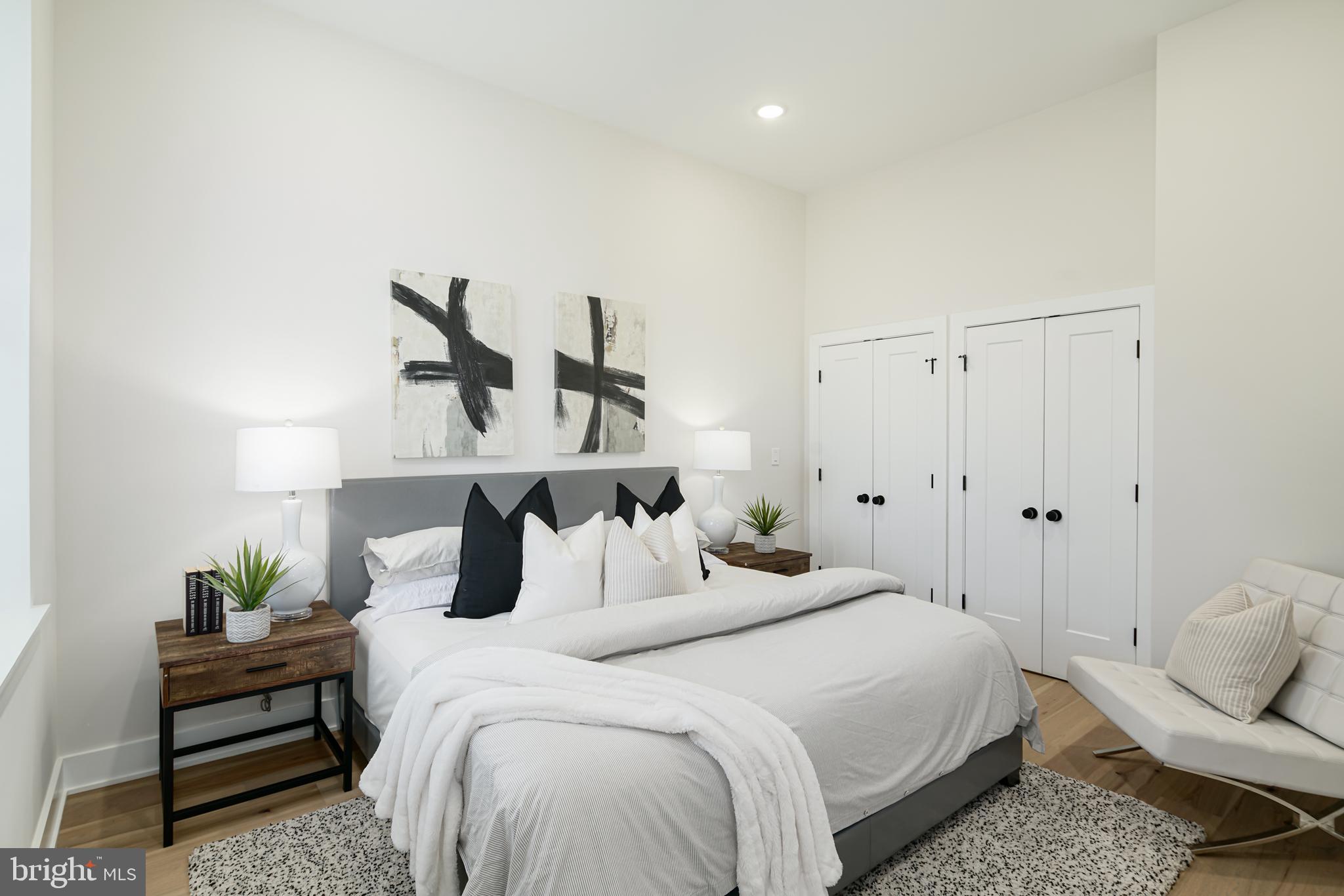 FRANCISVILLE - Residential