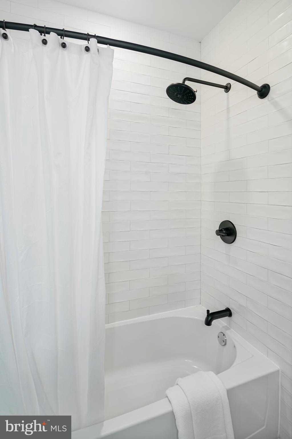 FRANCISVILLE - Residential