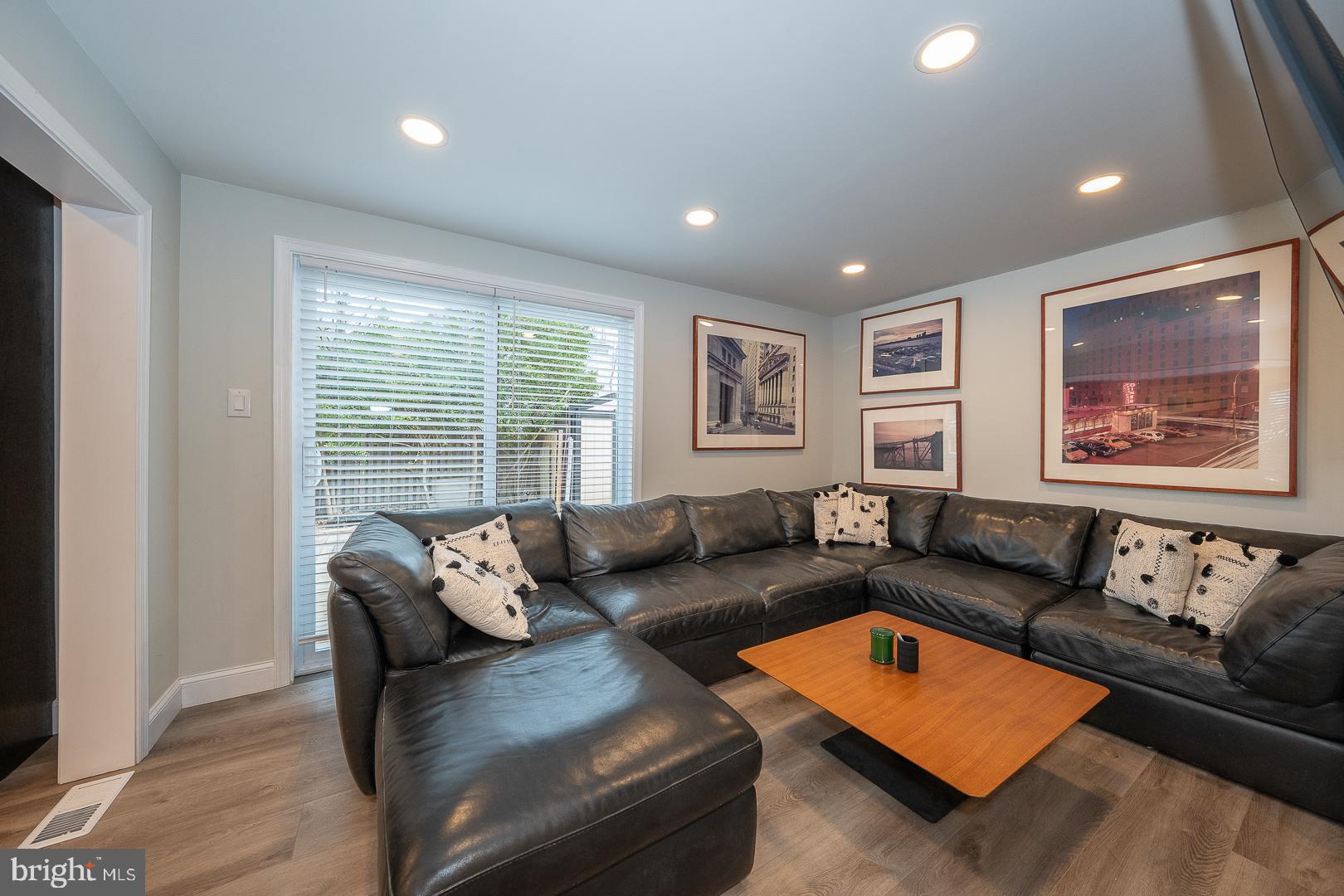 SHORTRIDGE - Residential