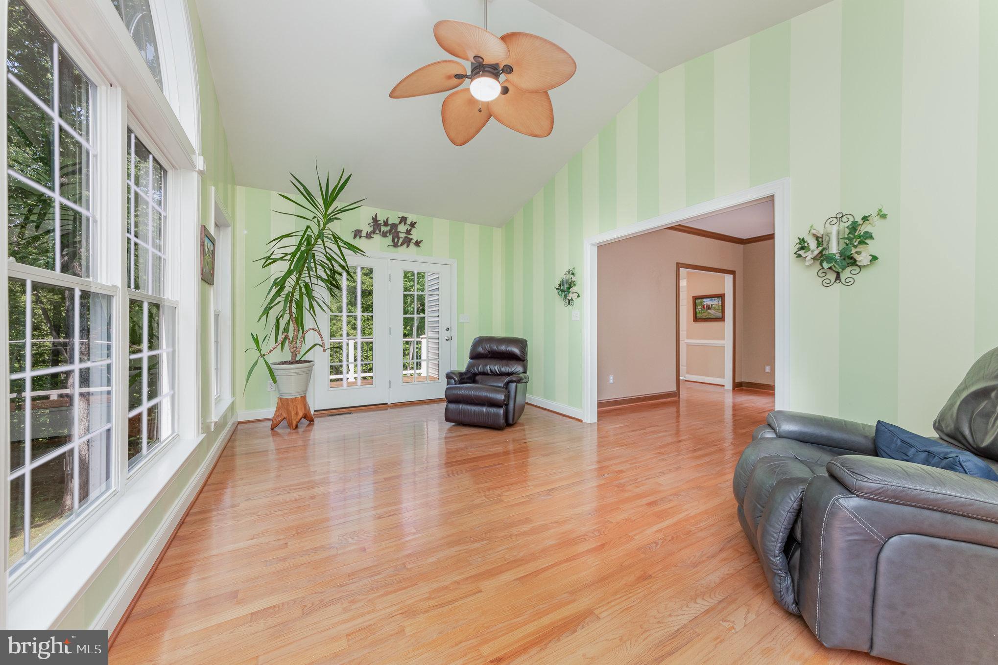 POPLAR HILLS - Residential