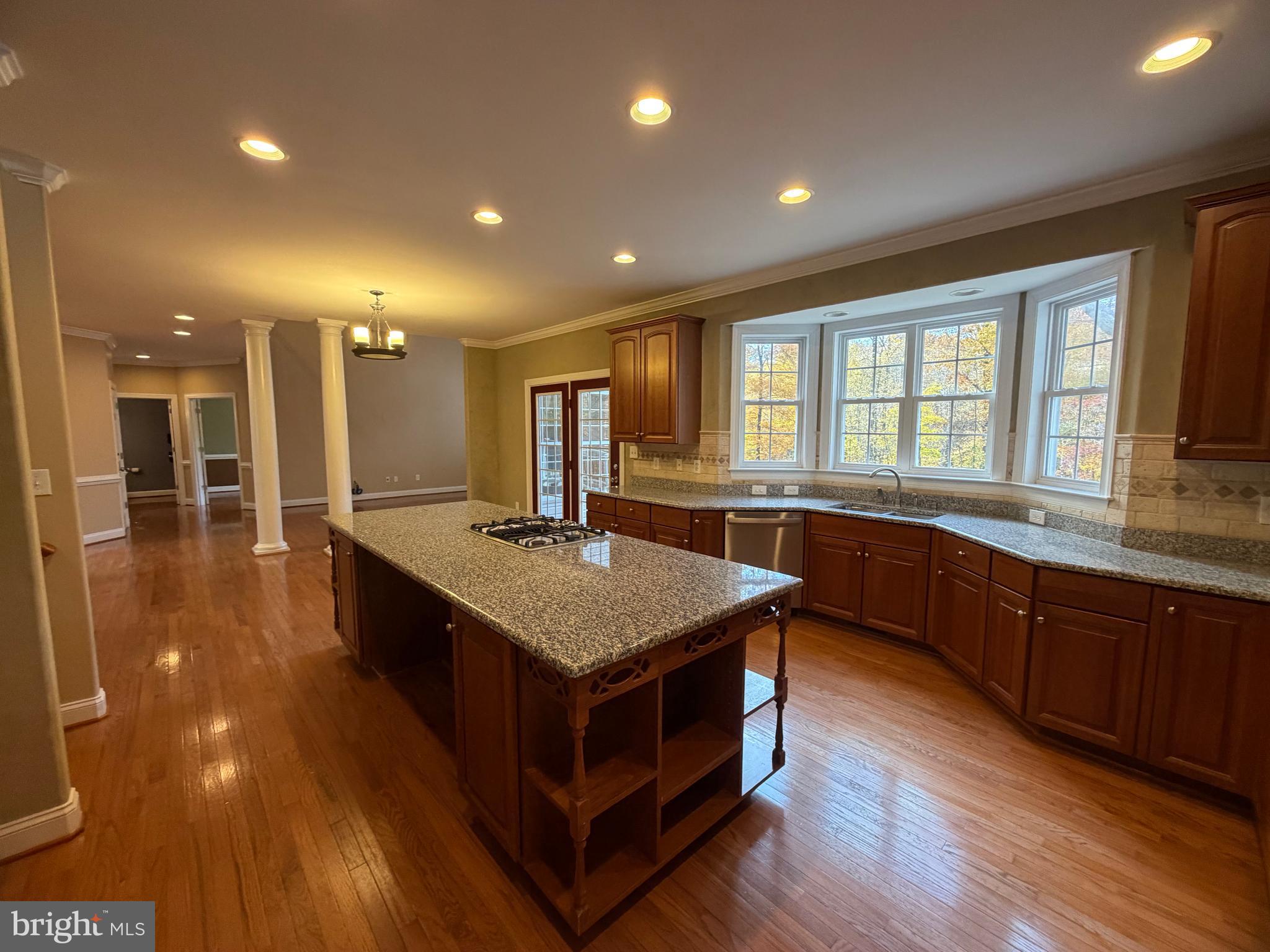 POPLAR HILLS - Residential