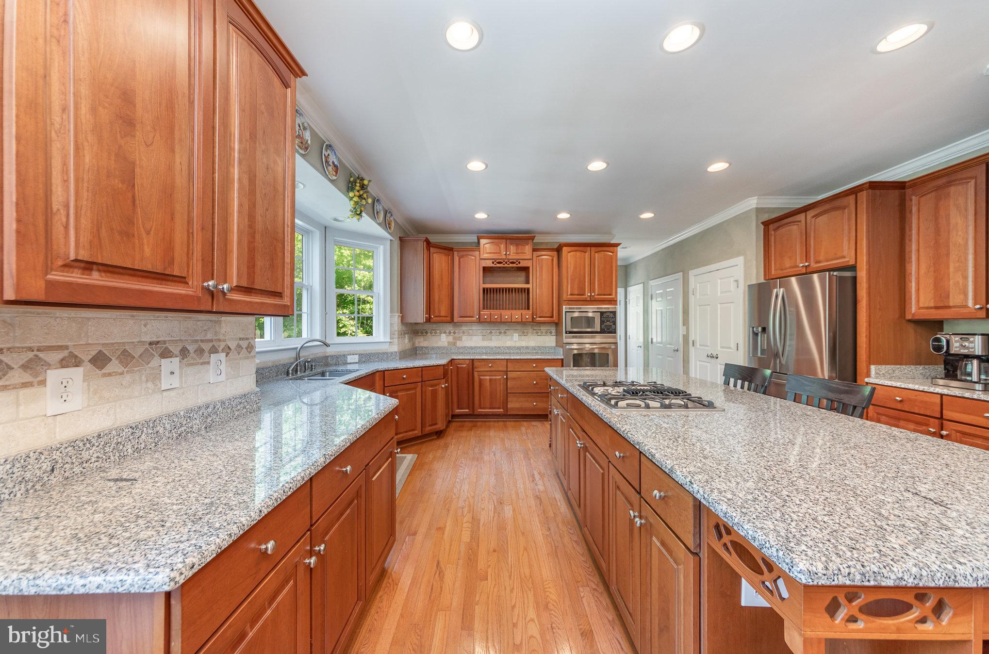 POPLAR HILLS - Residential