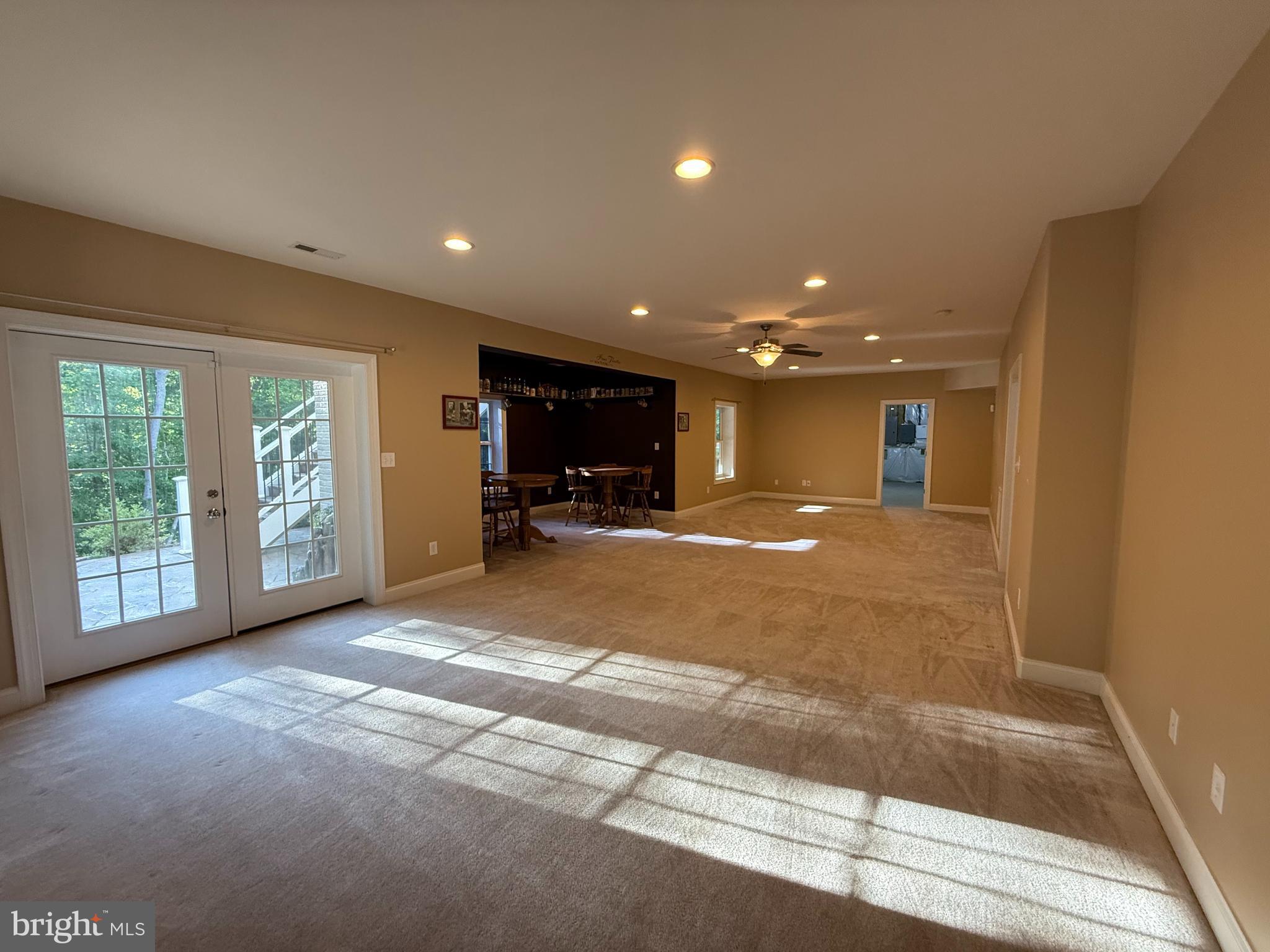 POPLAR HILLS - Residential