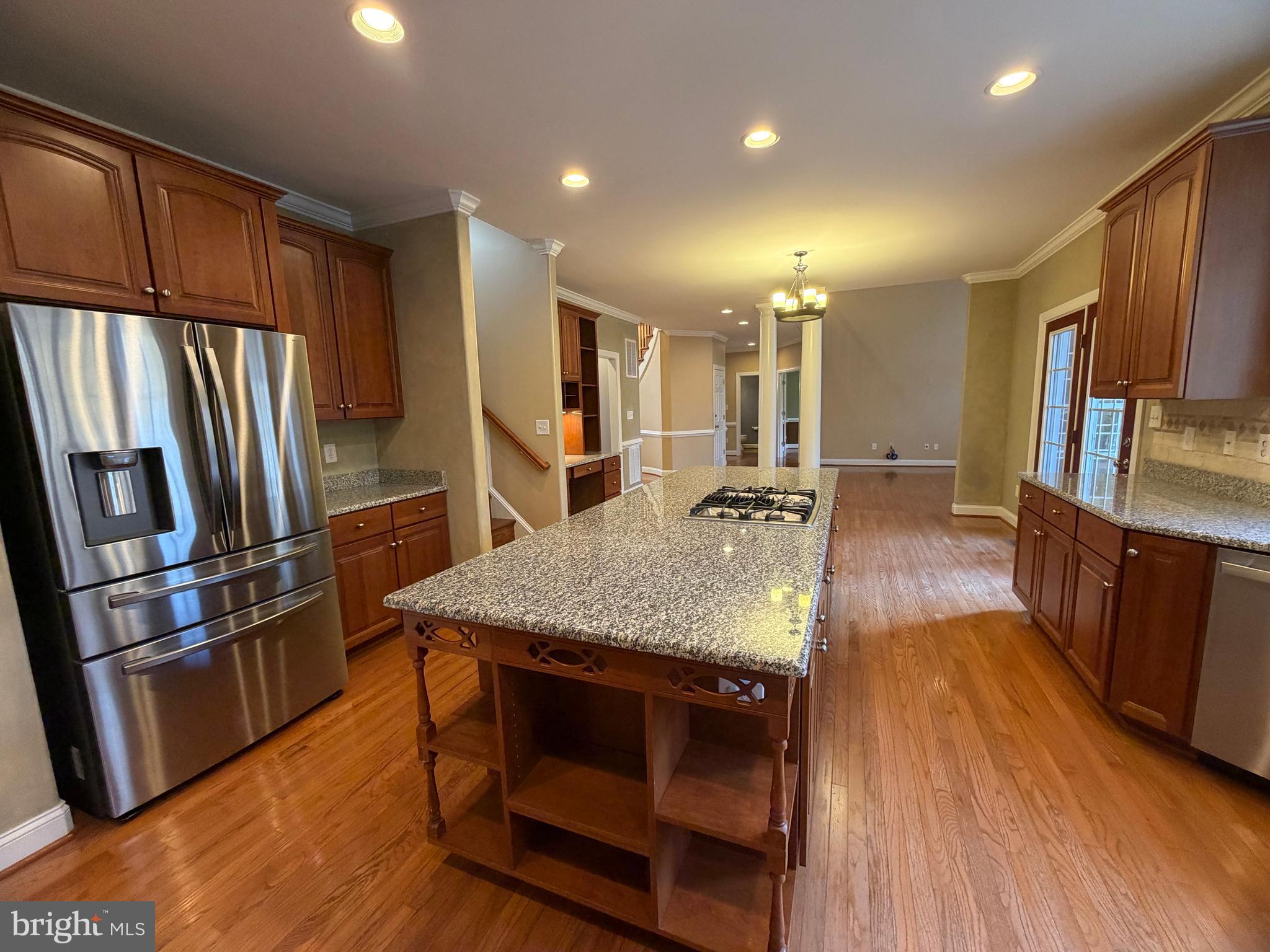 POPLAR HILLS - Residential