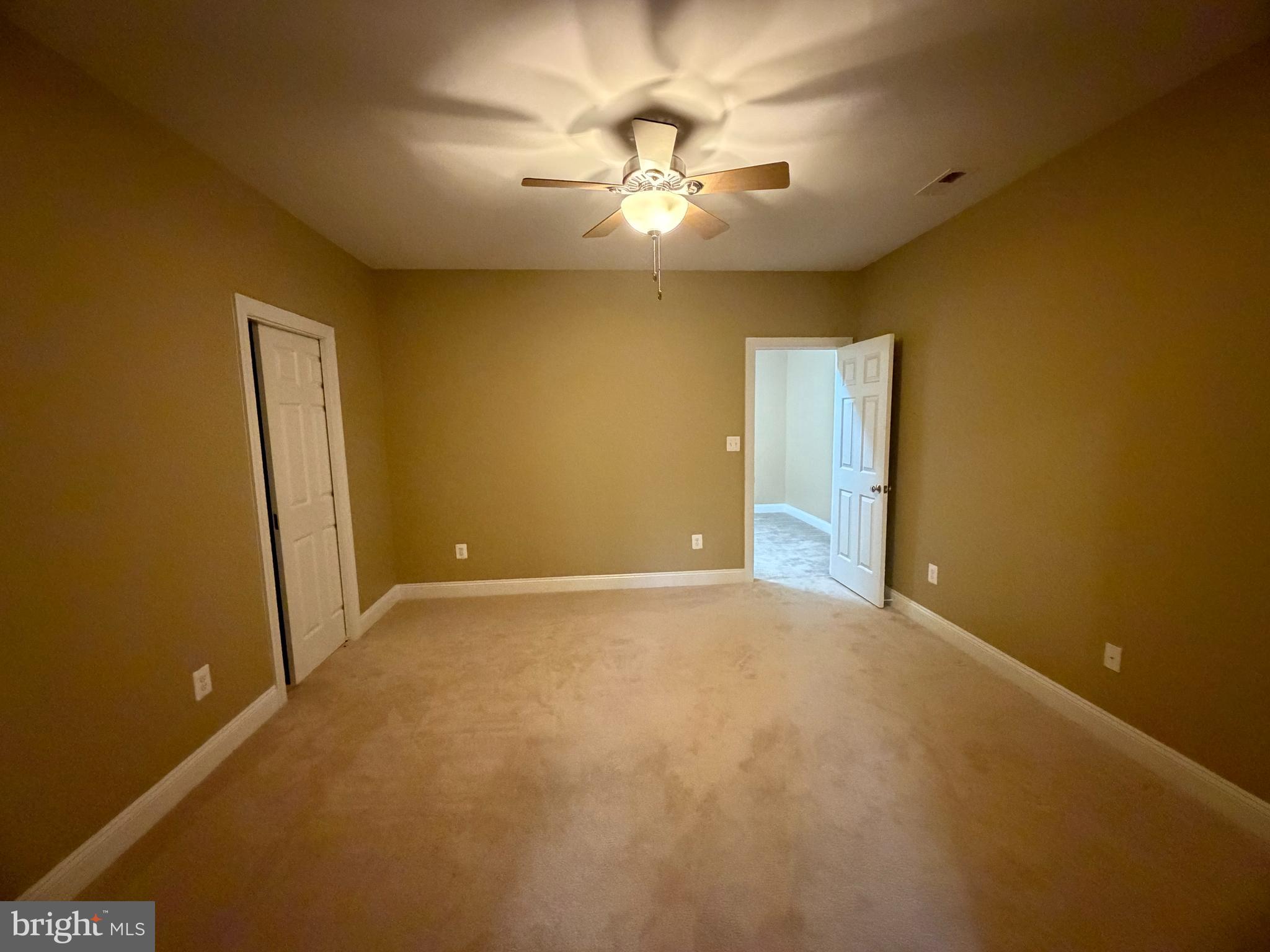 POPLAR HILLS - Residential