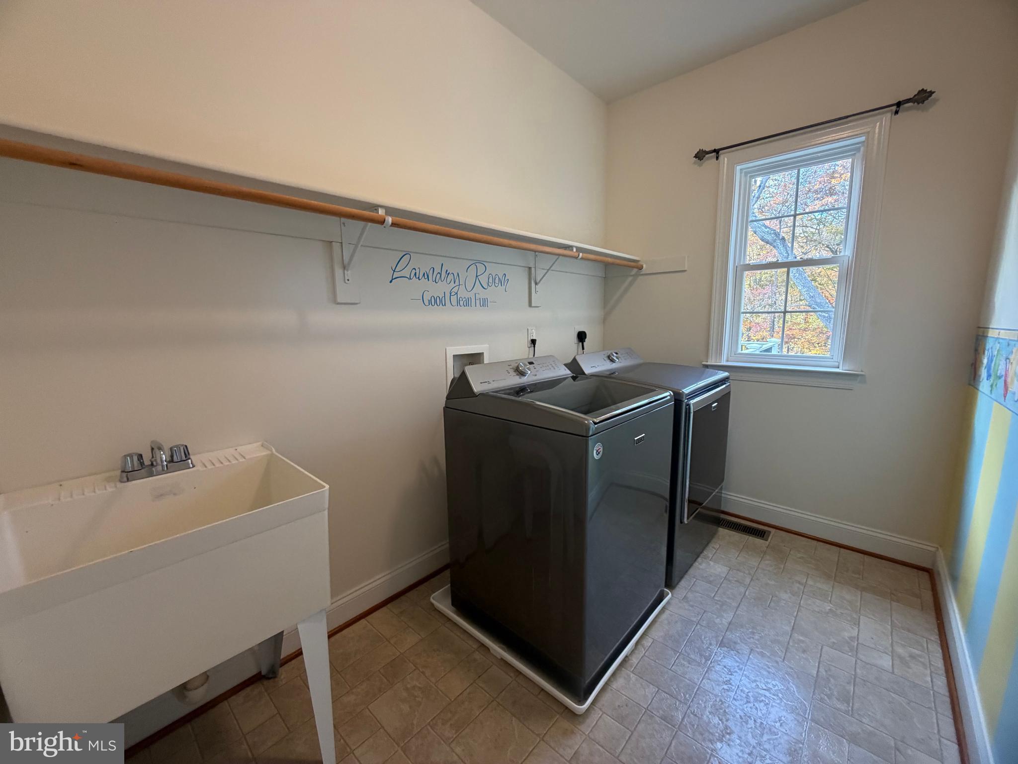 POPLAR HILLS - Residential