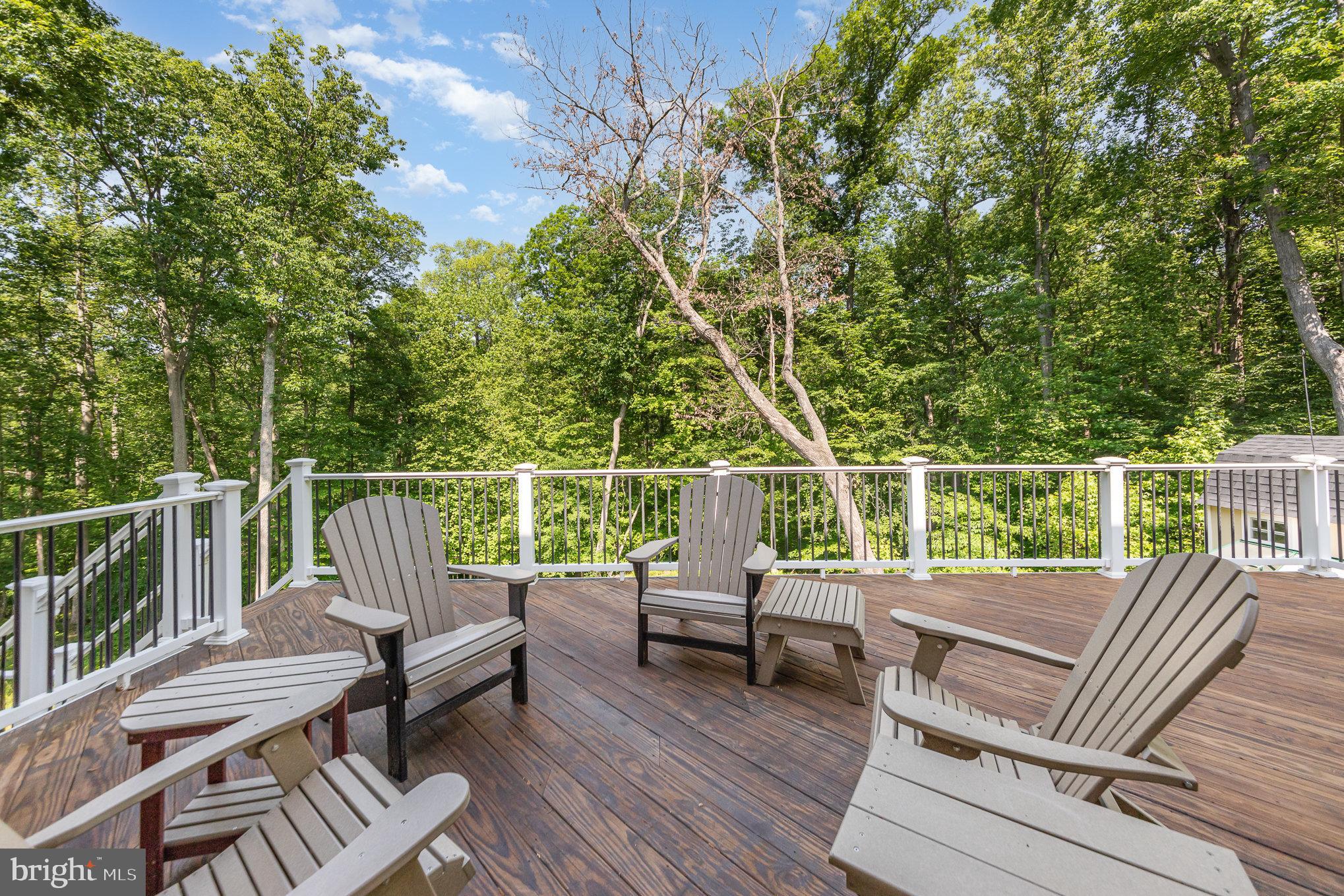 POPLAR HILLS - Residential