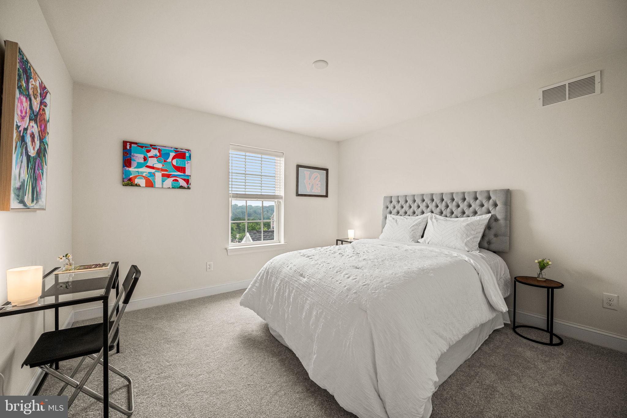 THE RES AT ROSE TREE - Residential