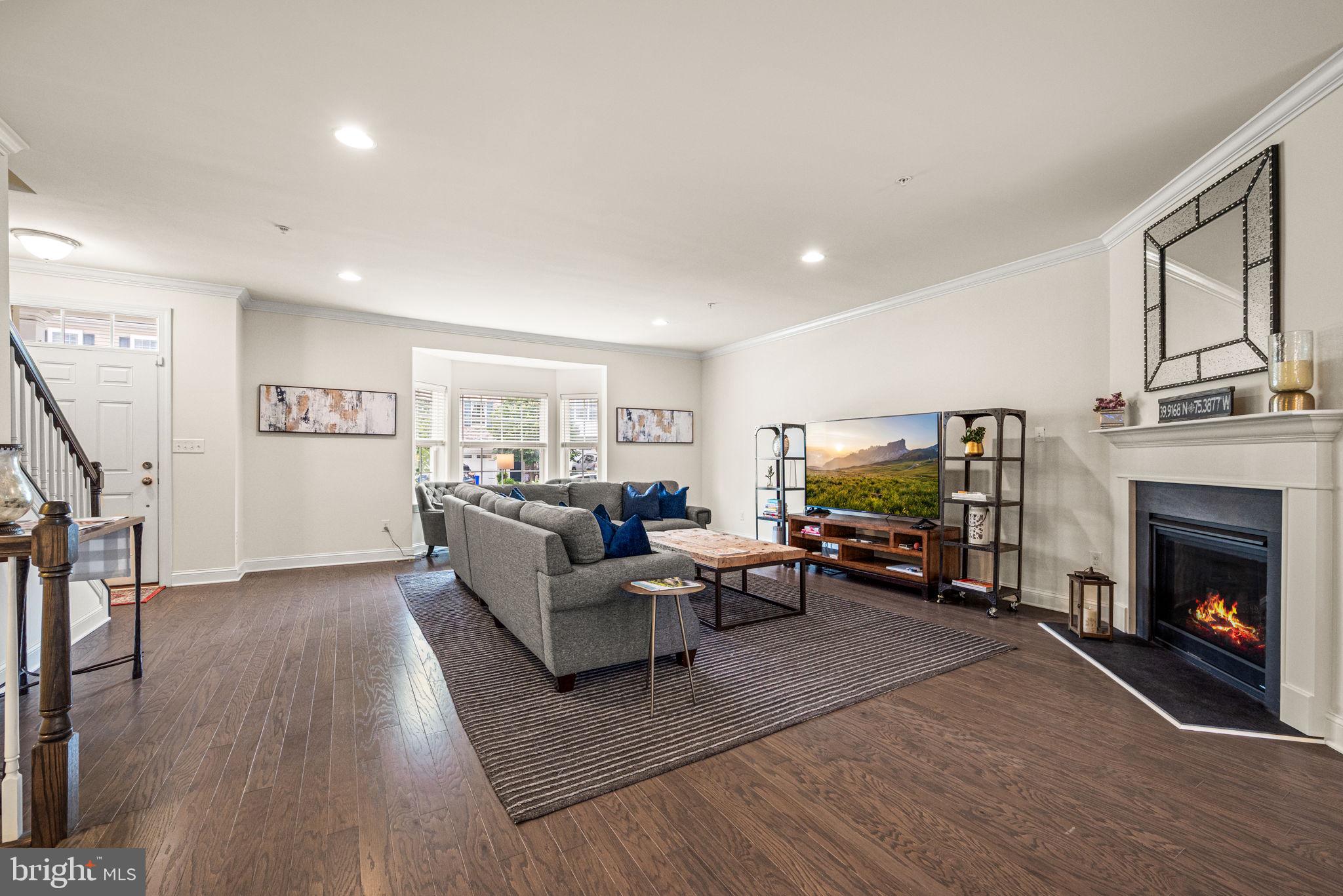 THE RES AT ROSE TREE - Residential