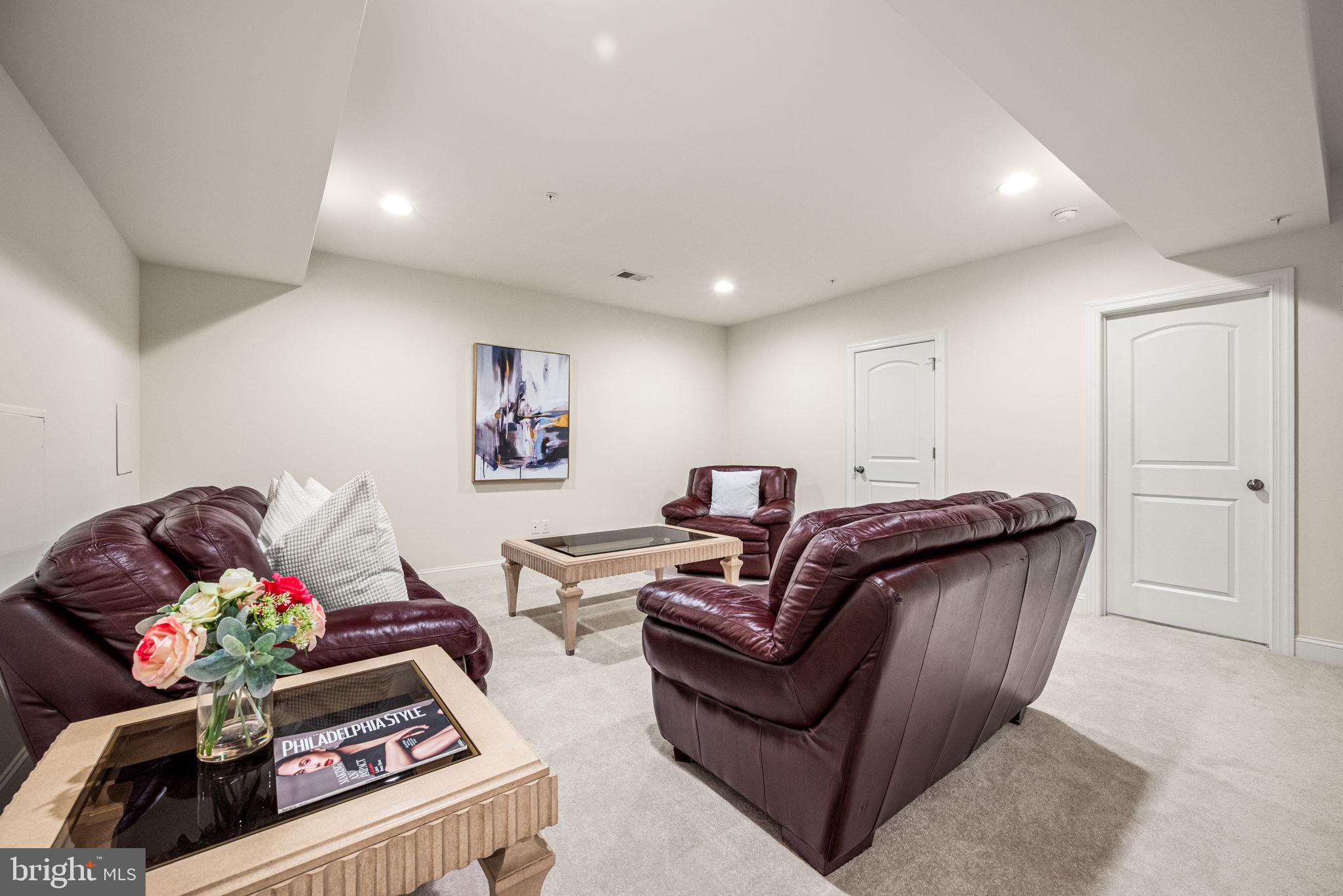 THE RES AT ROSE TREE - Residential