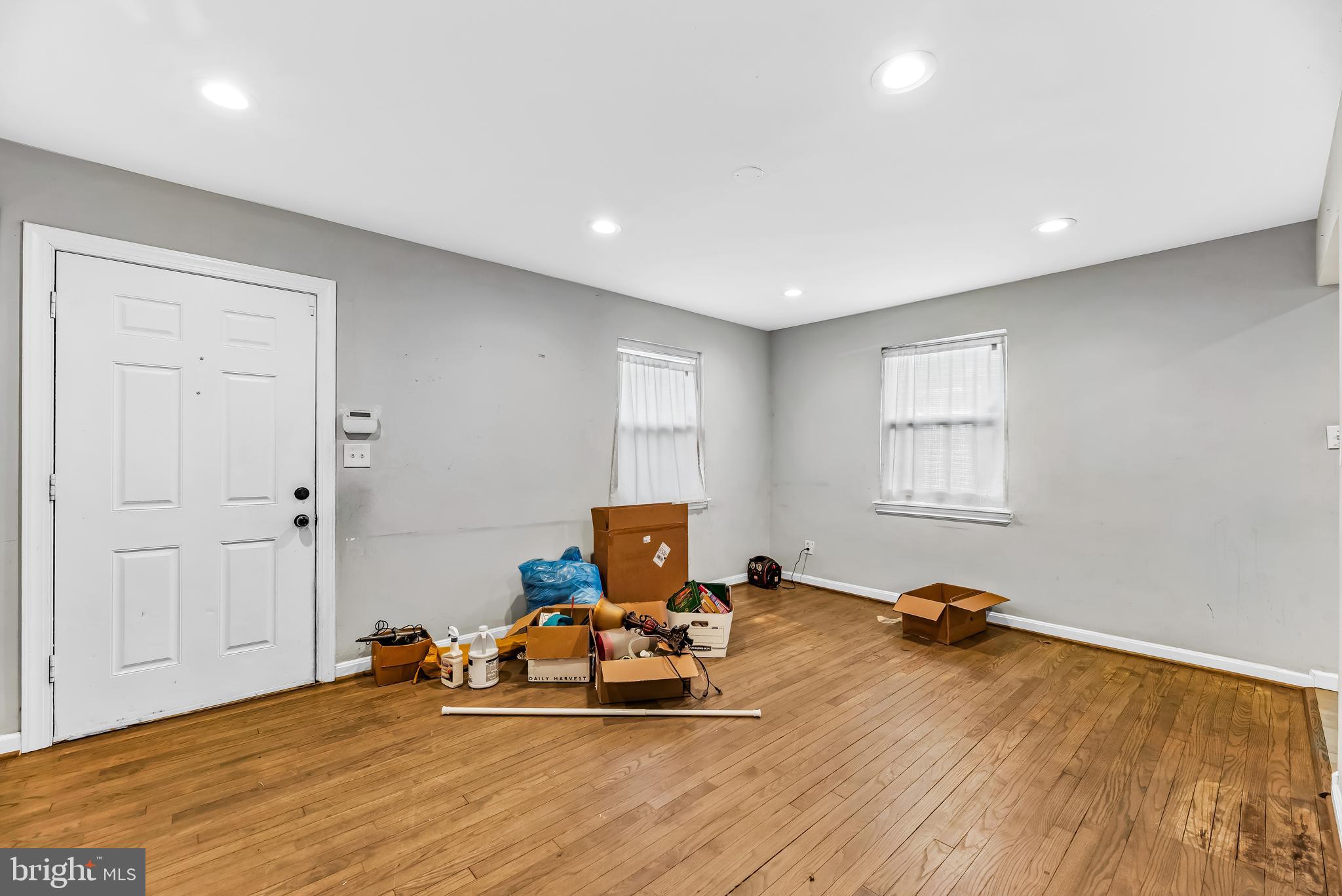 CHEVERLY MANOR - Residential