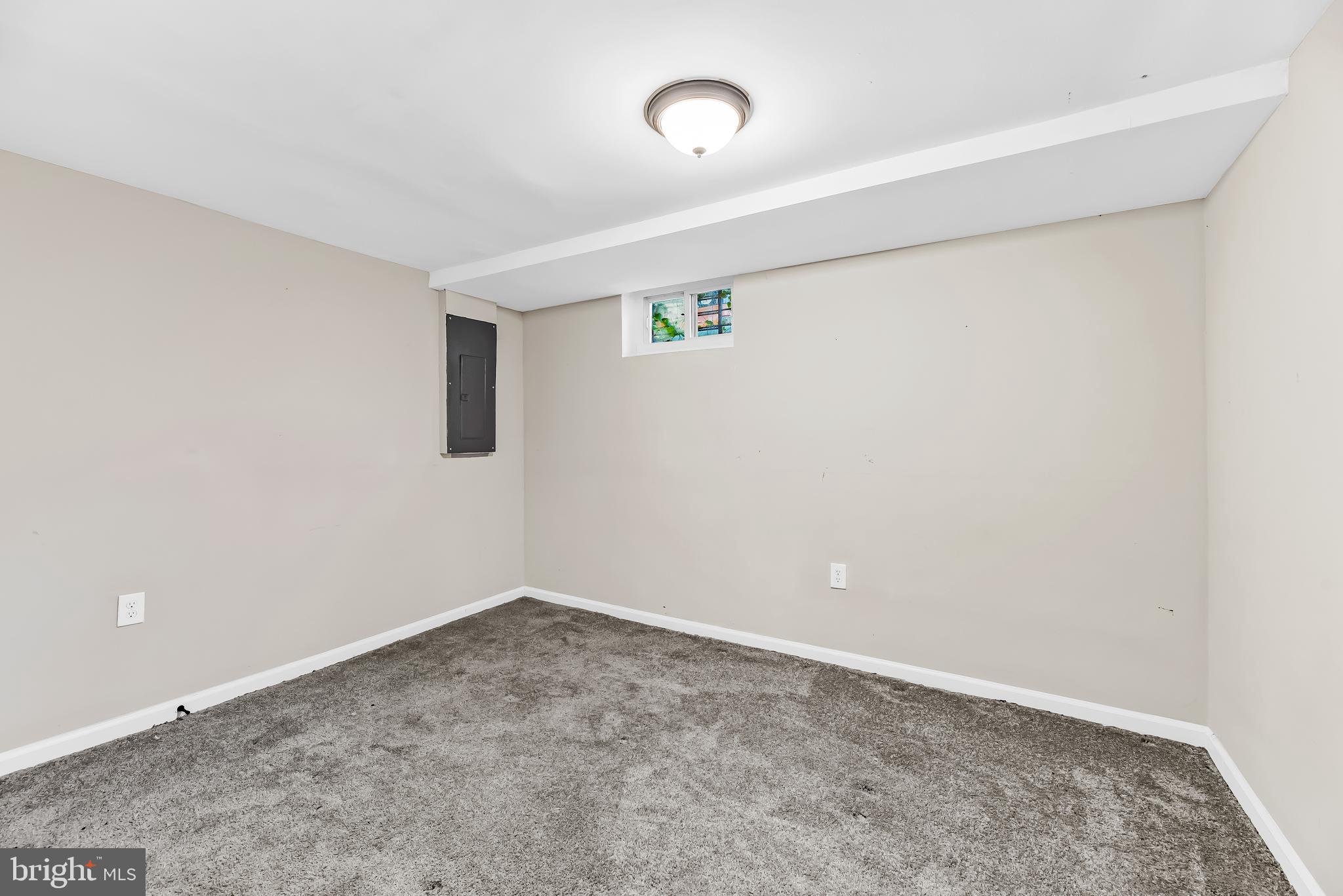 CHEVERLY MANOR - Residential