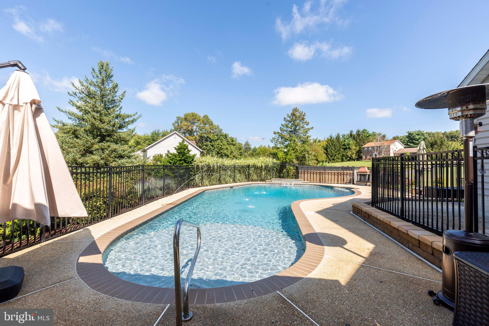 CAPE HILL FARMS - Residential