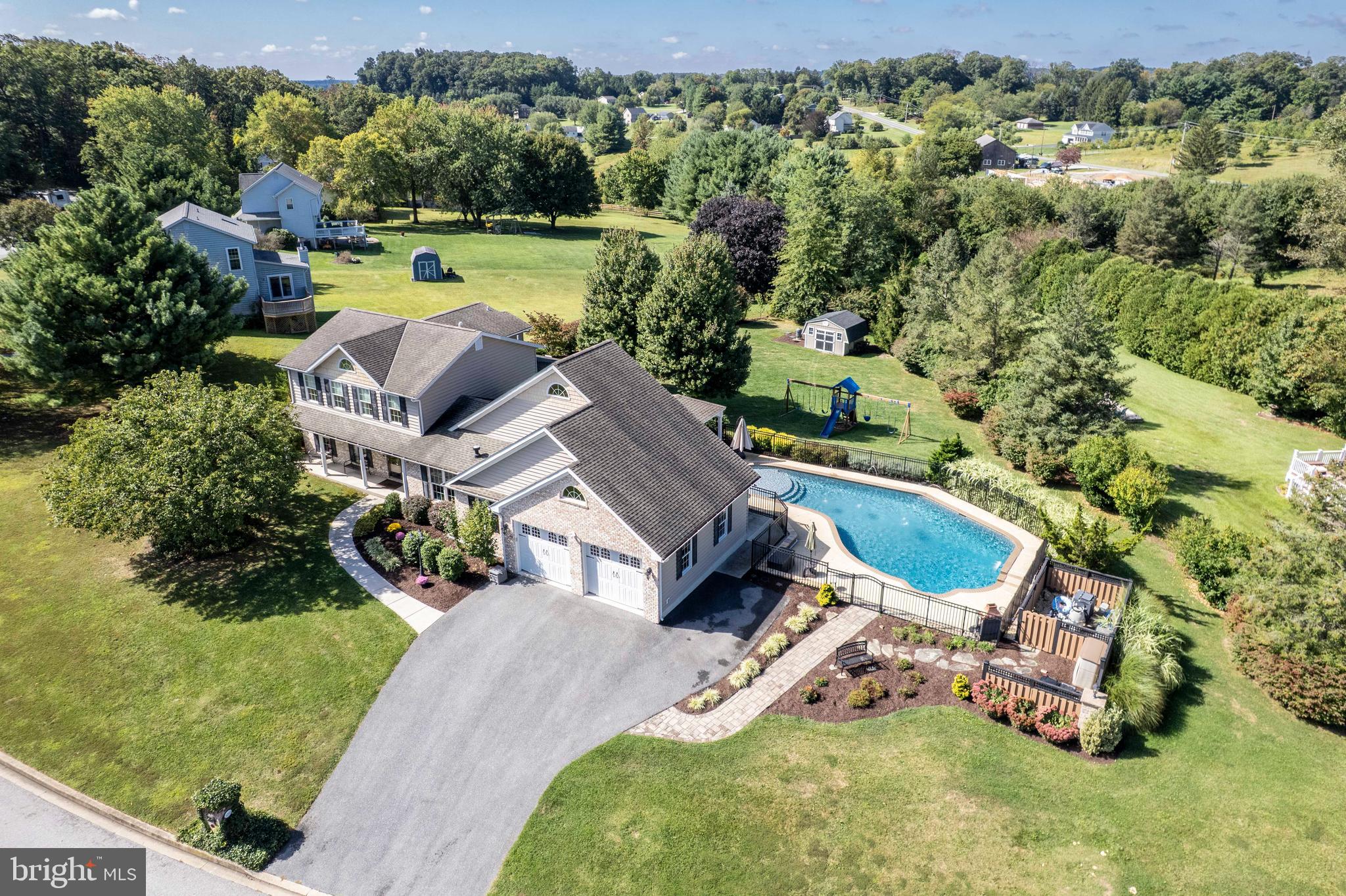 CAPE HILL FARMS - Residential