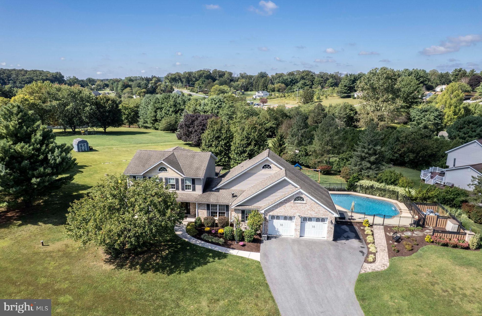 CAPE HILL FARMS - Residential