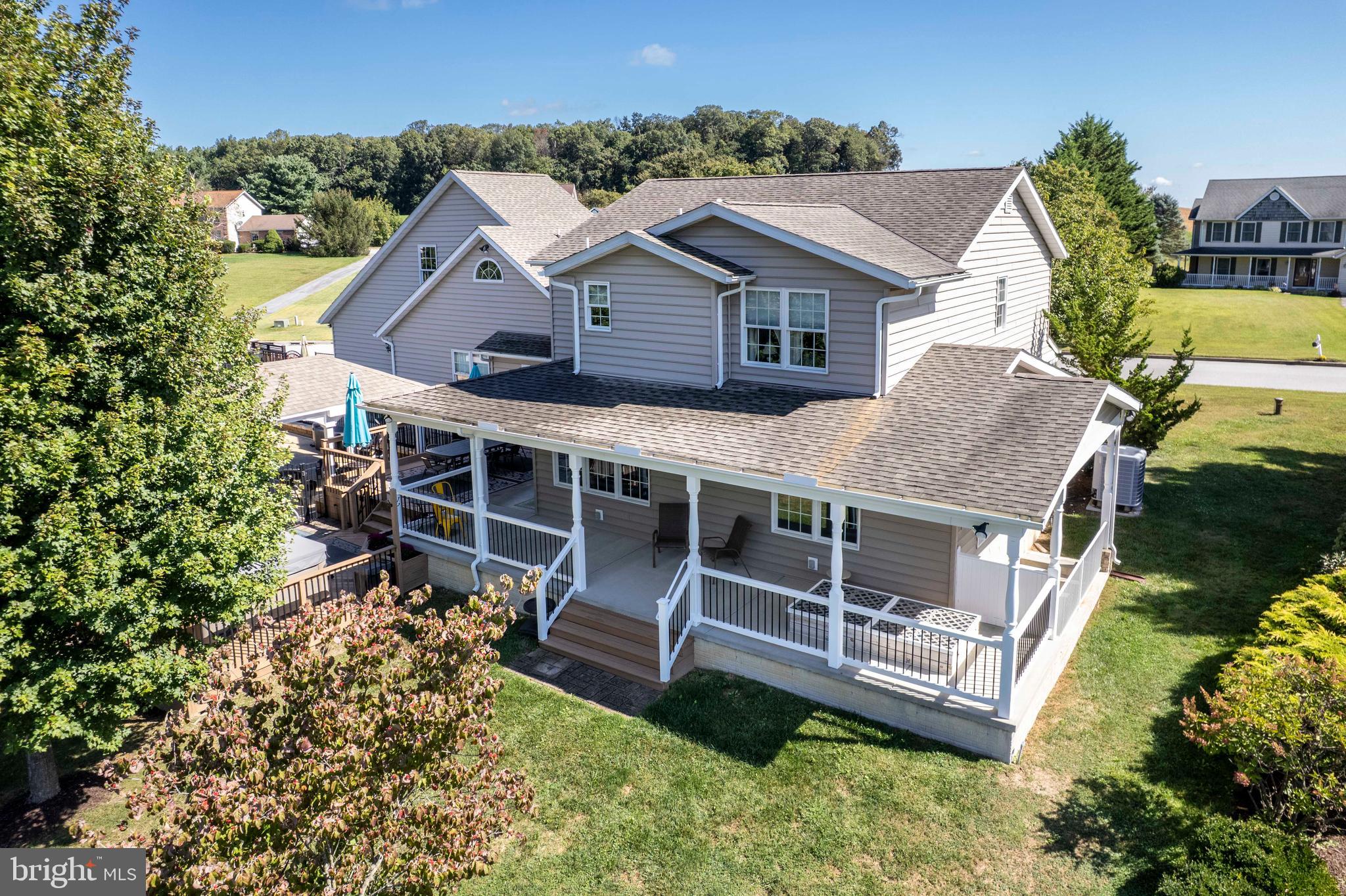 CAPE HILL FARMS - Residential