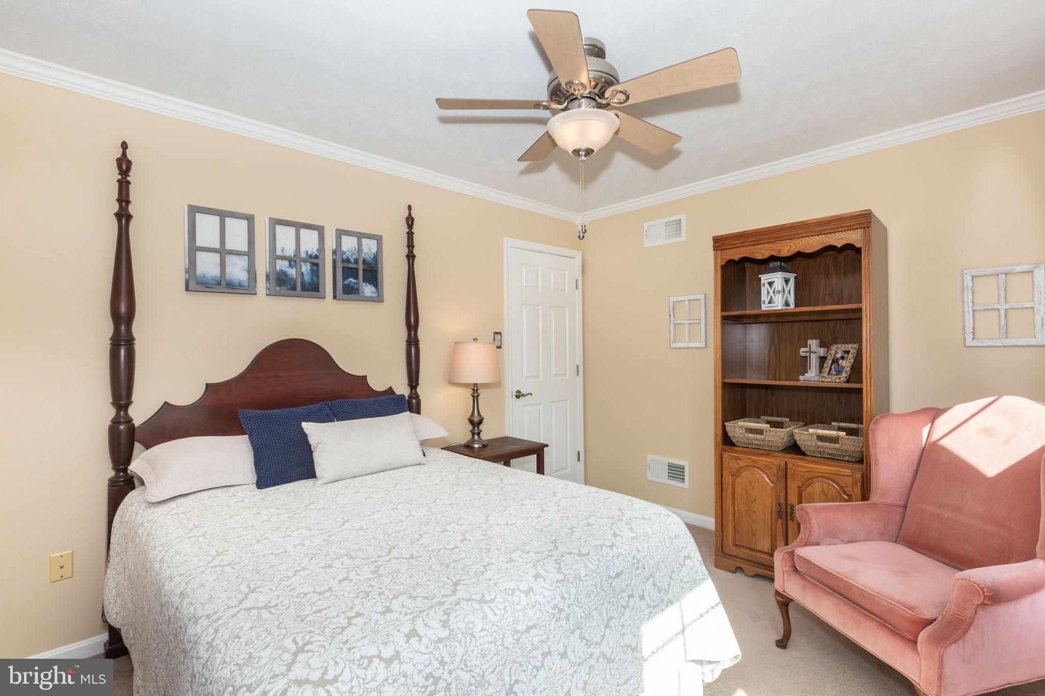 CAPE HILL FARMS - Residential