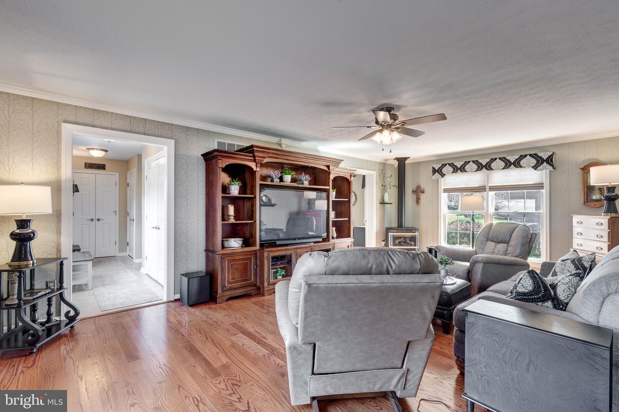 CAPE HILL FARMS - Residential