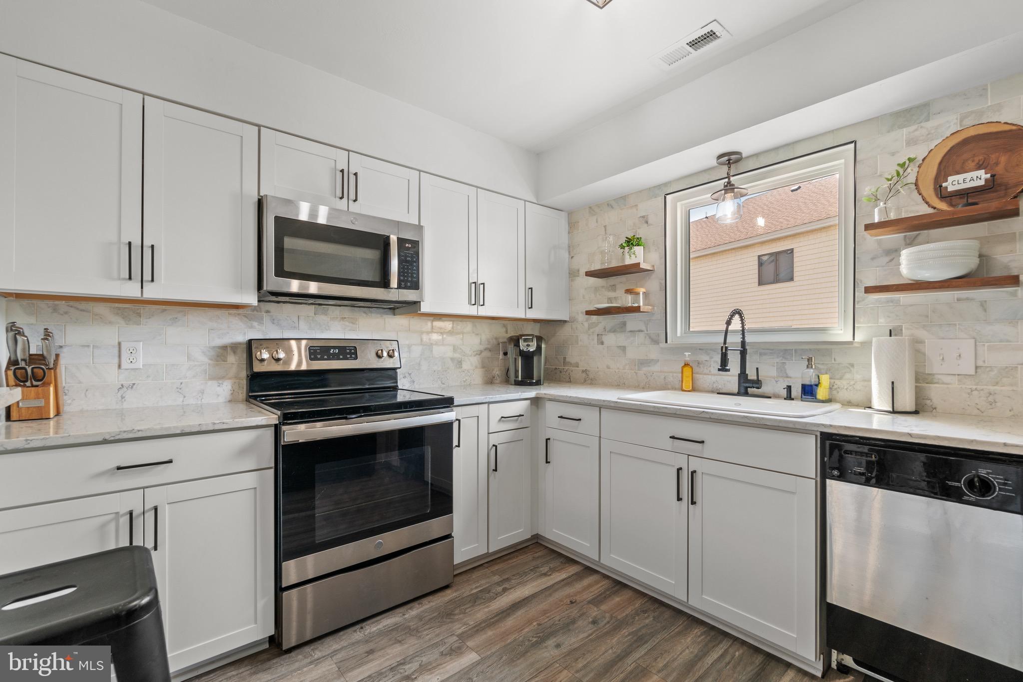 NORFOLK - Residential Lease