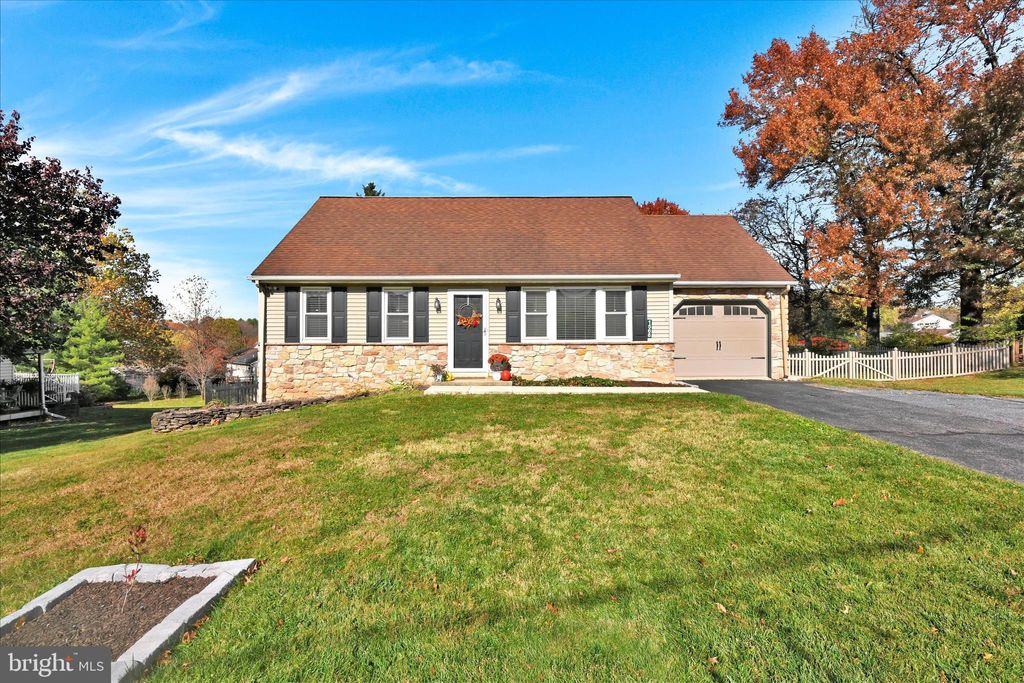 Photo of 1568 N Reading Road, STEVENS, PA 17578 (MLS # PALA2078716)