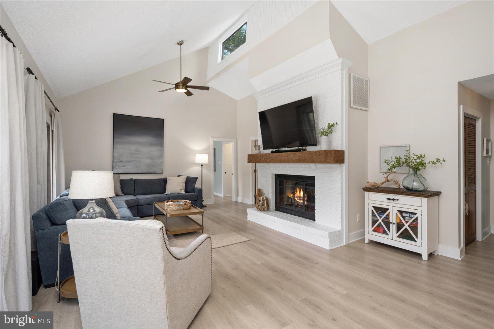 OCEAN PINES - BAY COLONY - Residential