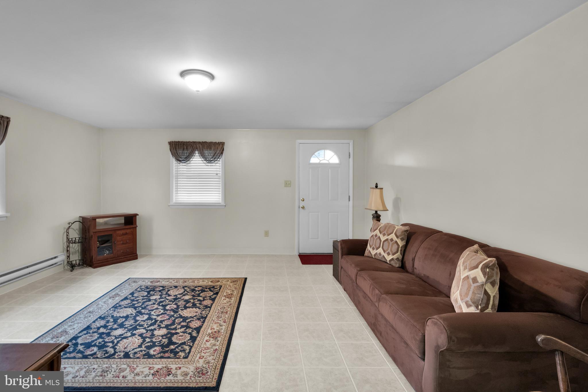 LANSFORD BOROUGH - Residential