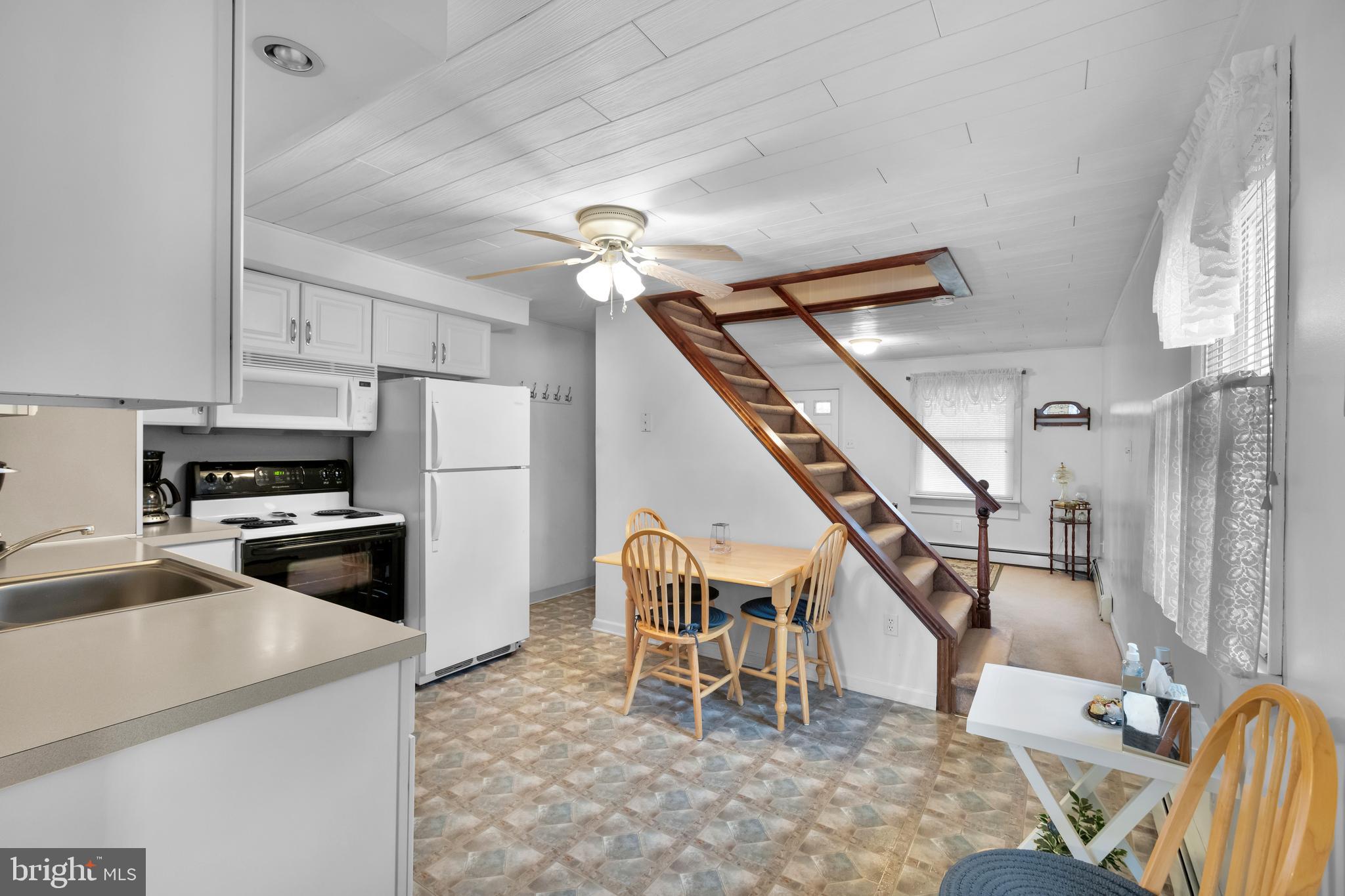 LANSFORD BOROUGH - Residential