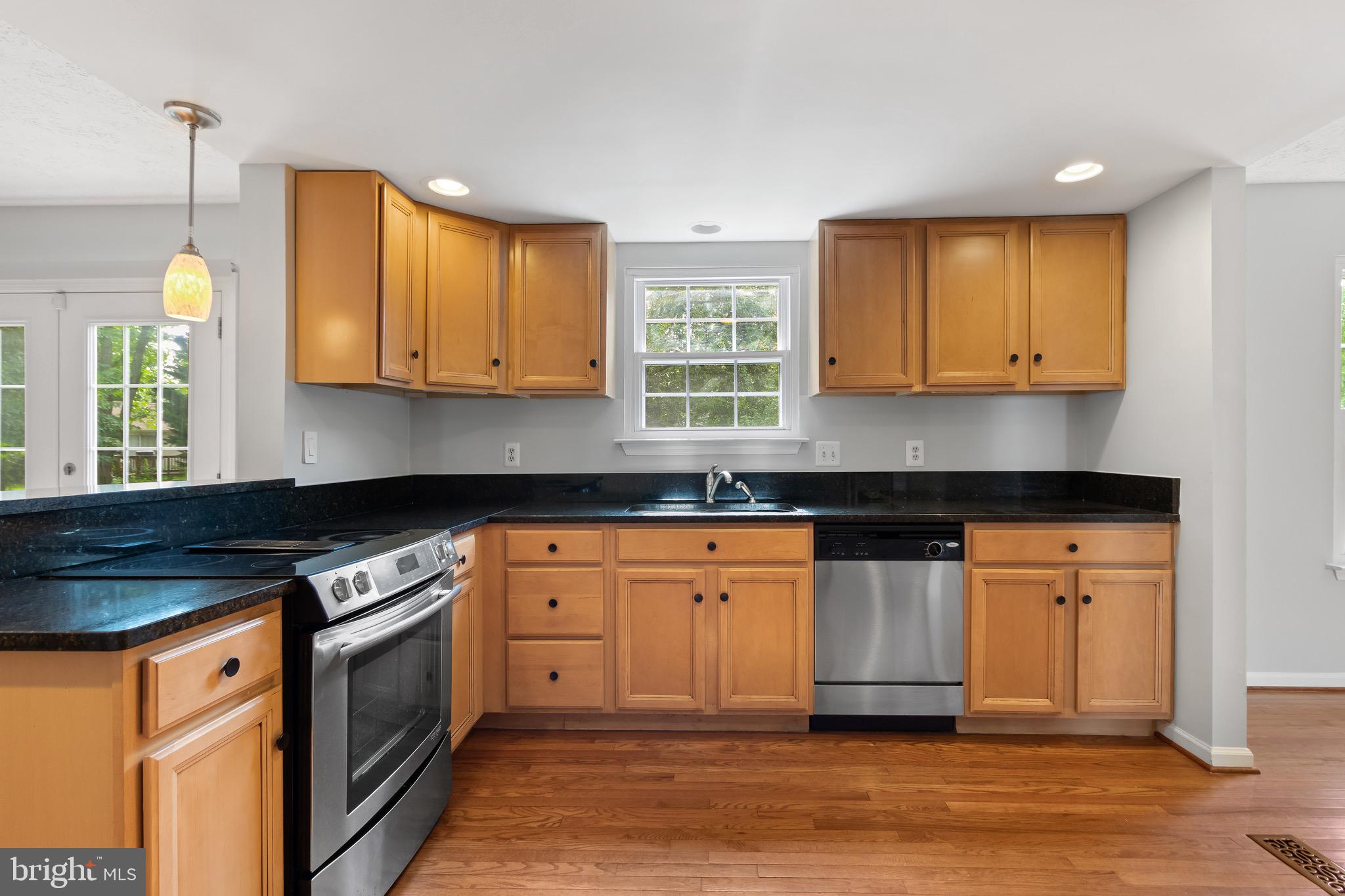 ST. CHARLES - Residential