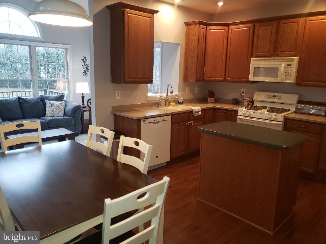 BEACON POINT - Residential