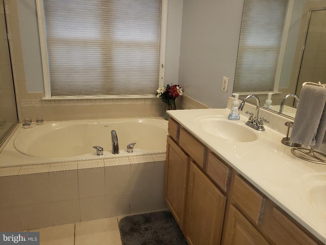 BEACON POINT - Residential