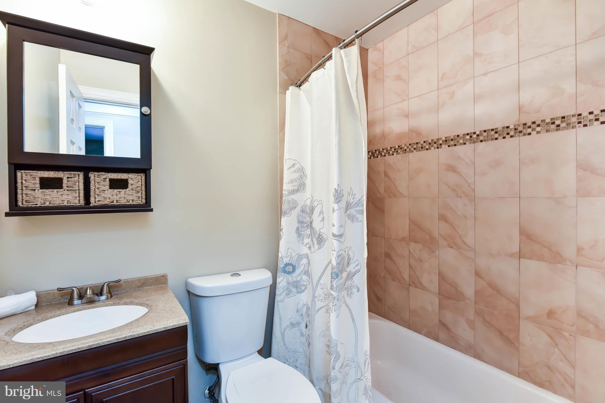 GLENWOOD PARK - Residential