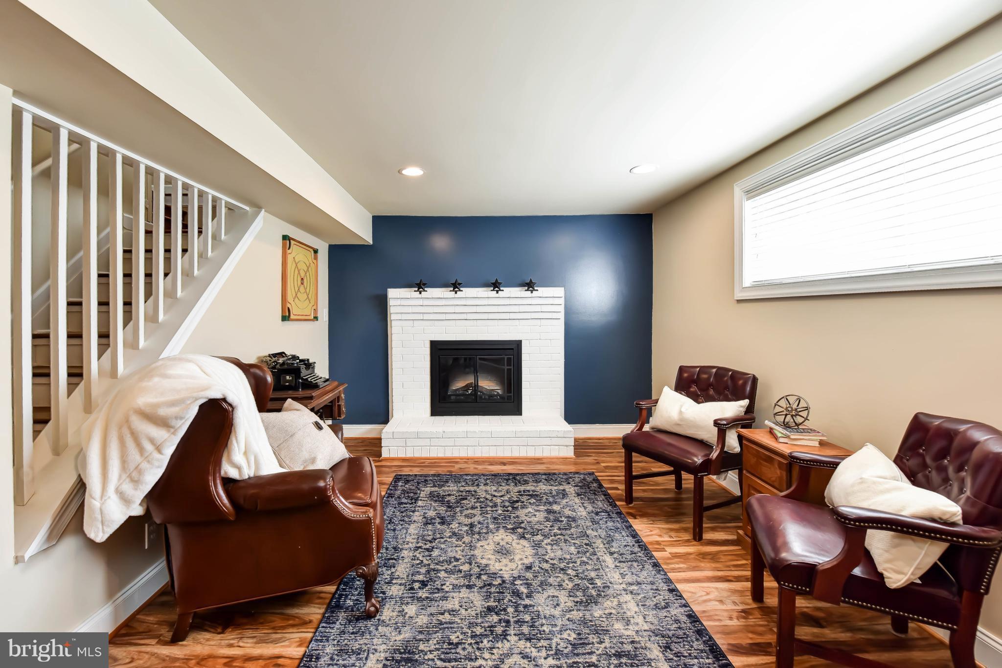 GLENWOOD PARK - Residential