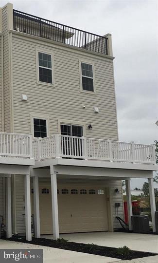 OXFORD SQUARE - Residential Lease