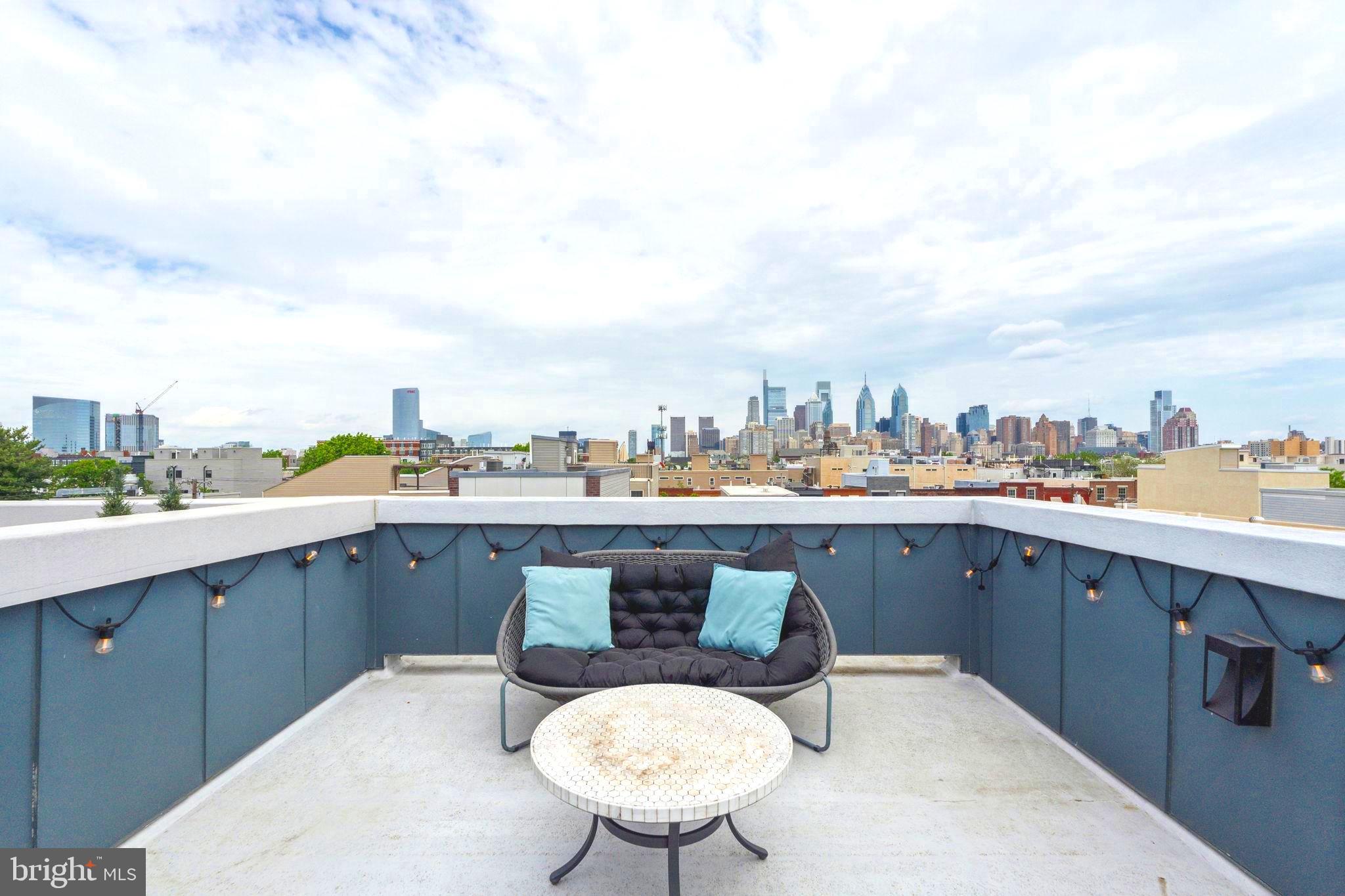 POINT BREEZE - Residential