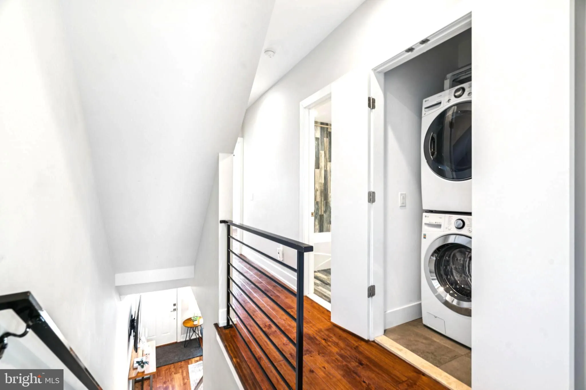 Philadelphia, Pennsylvania 19146, United States, 4 Bedrooms Bedrooms, ,3 BathroomsBathrooms,Residential,Active,127682