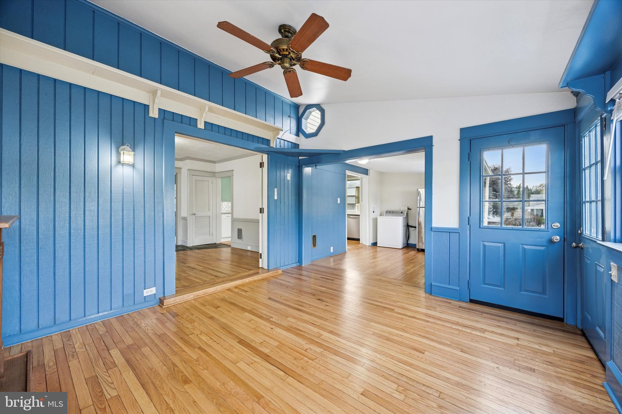 ROSLYN - Residential