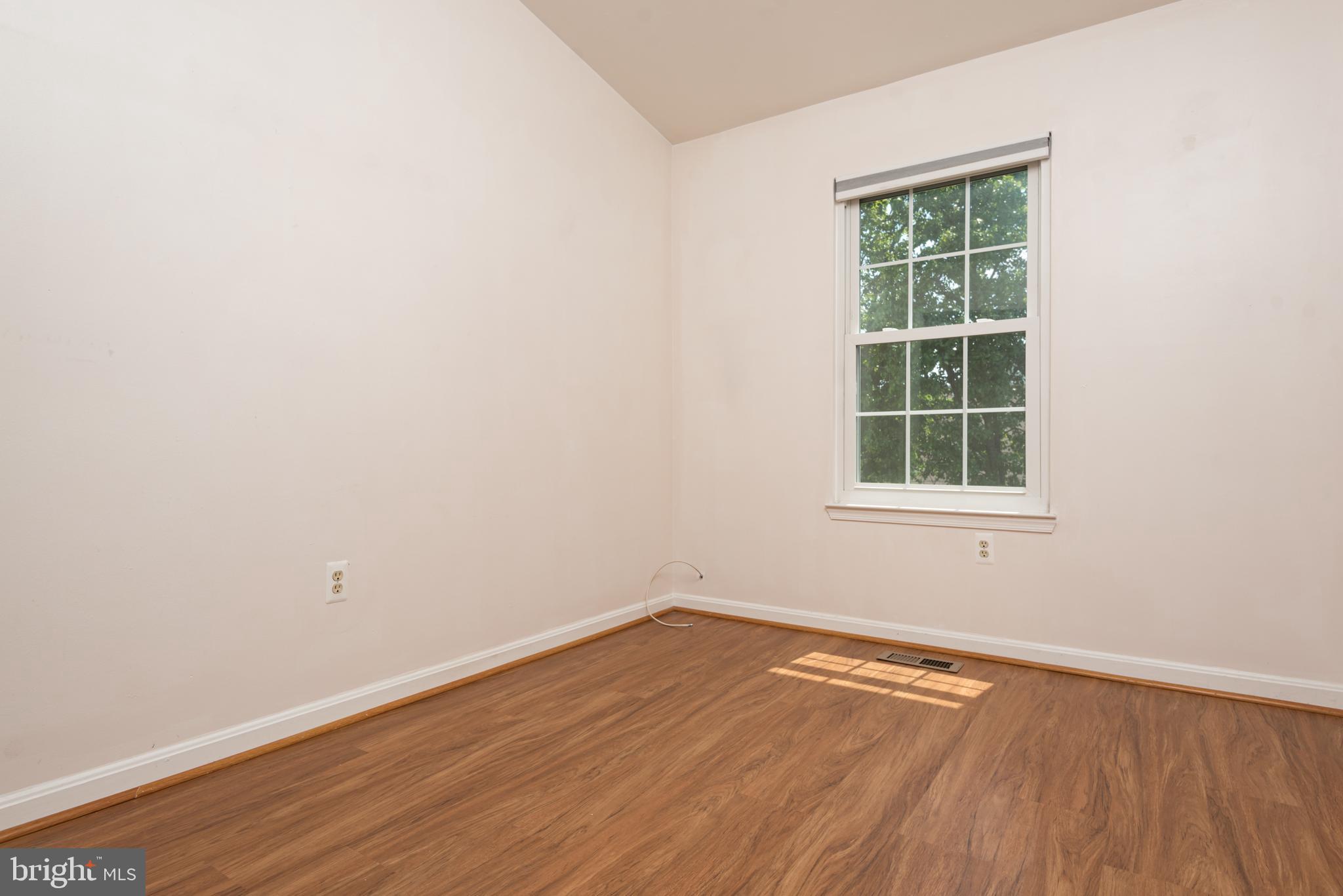 LEE LANDING PARK - Residential