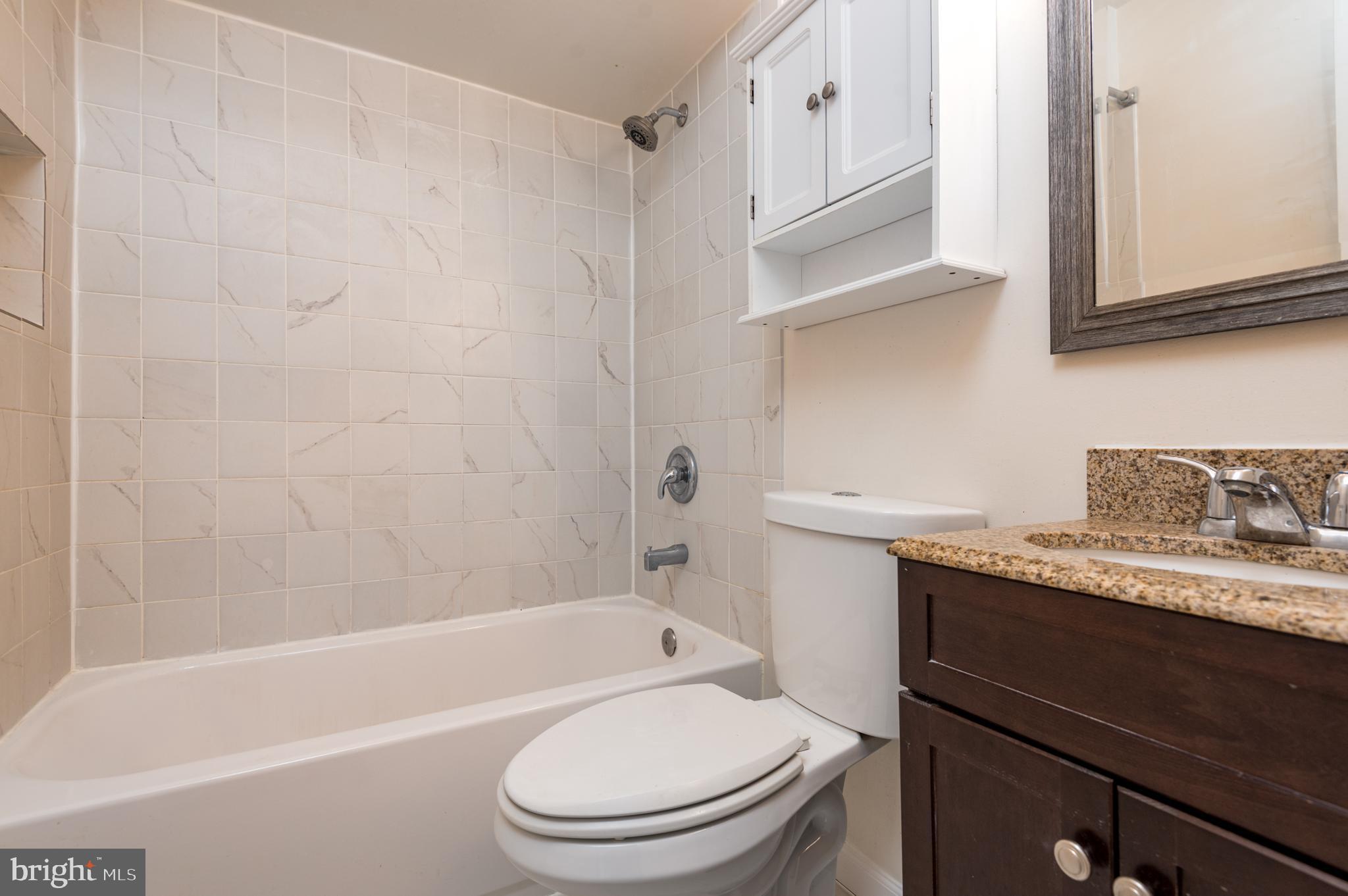 LEE LANDING PARK - Residential